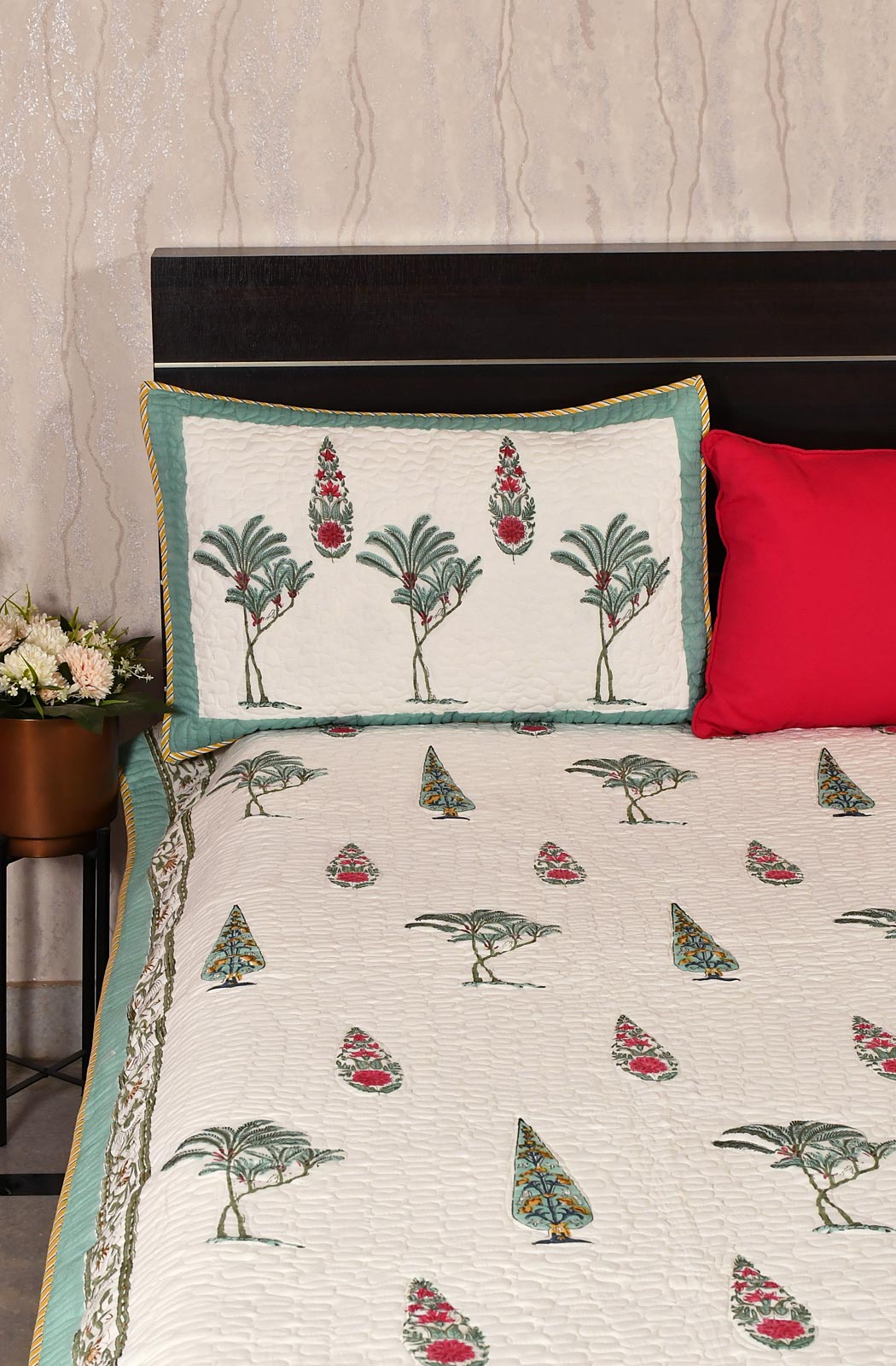 White Floral Block Printed Cotton Double Bedcover - Naksheband