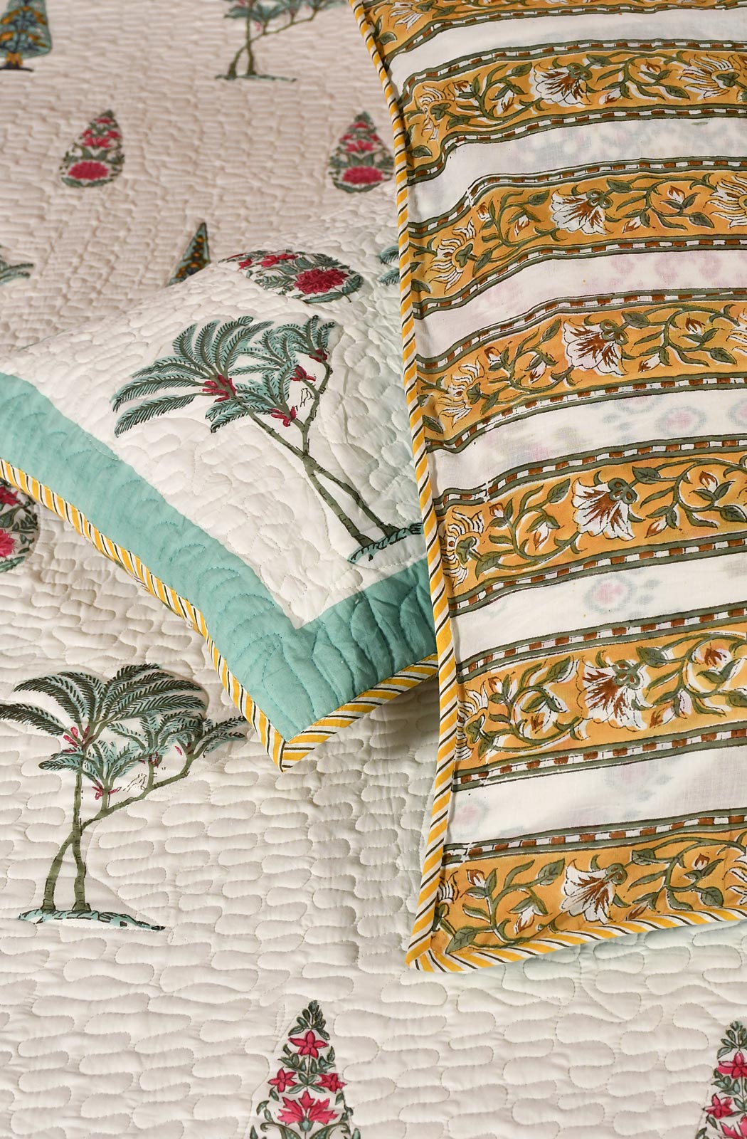 White Floral Block Printed Cotton Double Bedcover - Naksheband