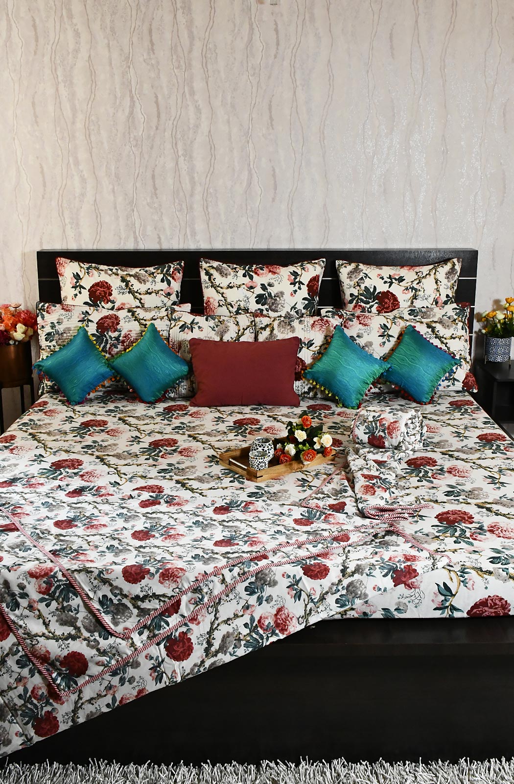 Off White Floral Block Printed Double Bedsheet & Dohar - Naksheband