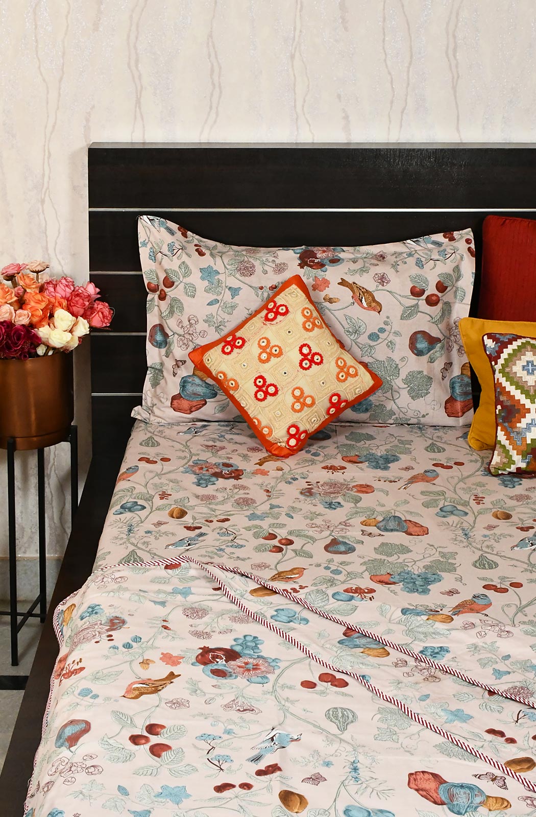 Beige Floral Block Printed Cotton Double Bedsheet & Dohar - Naksheband