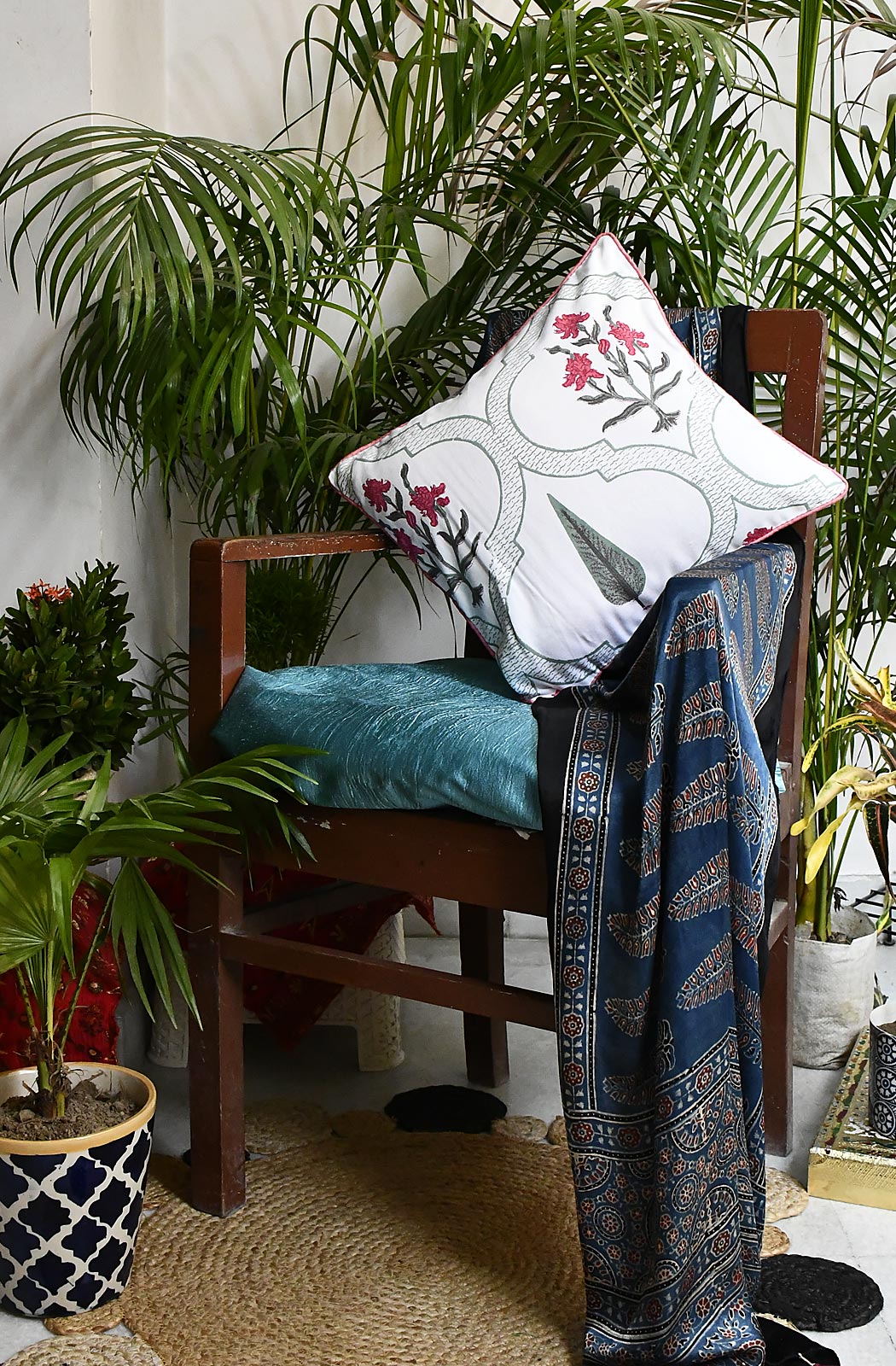 White Hand Printed Cotton 16x16 Cushion Covers