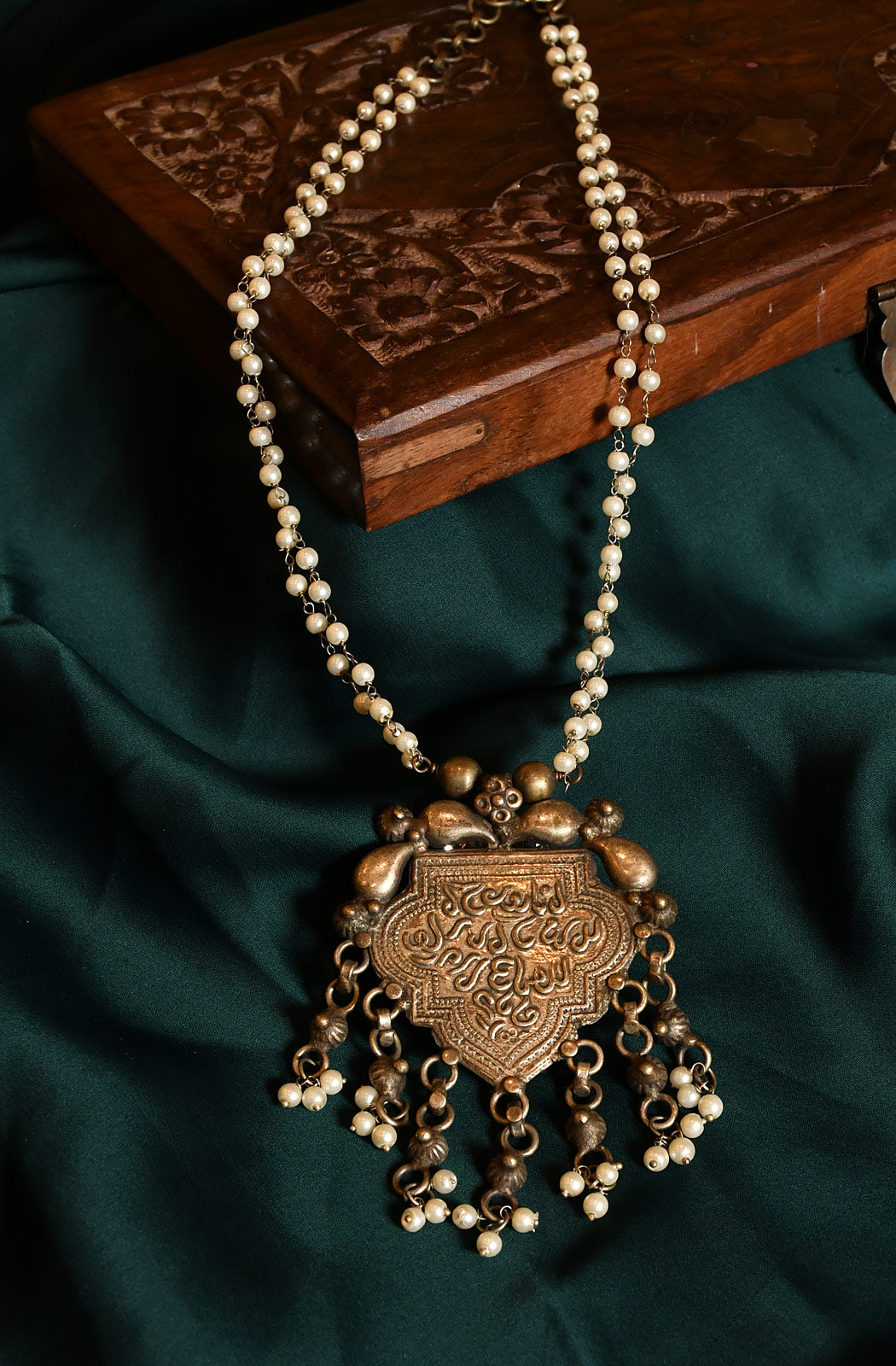 Nupur Oxidised Necklace - Naksheband