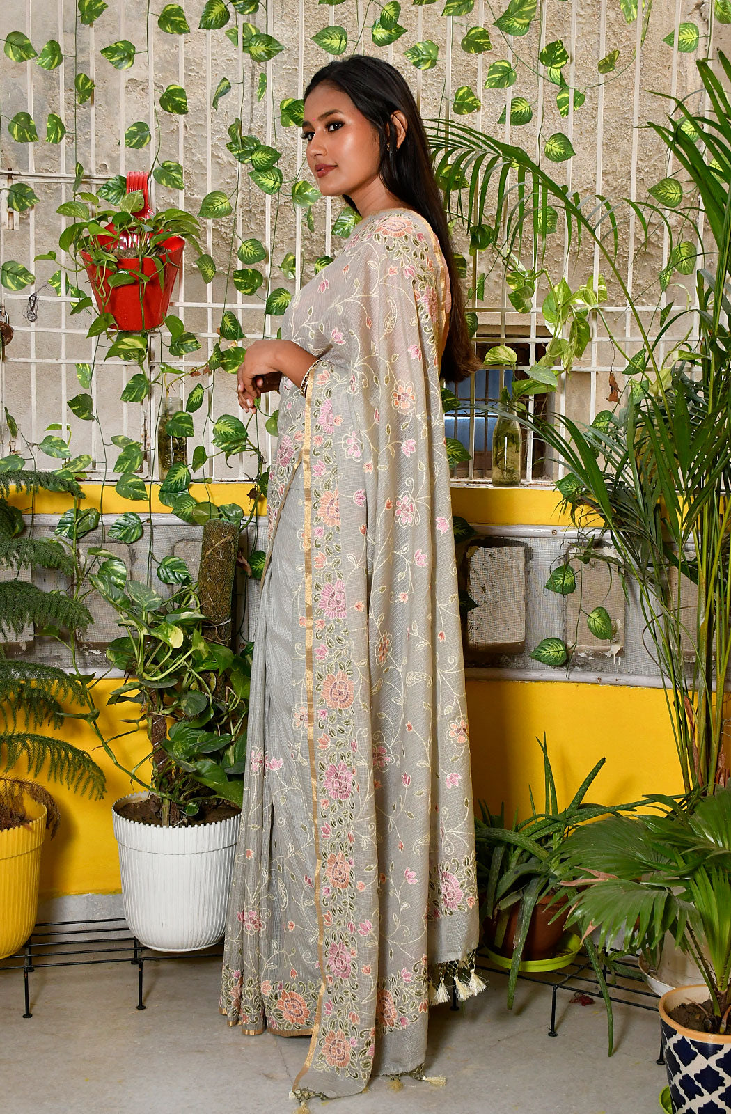 Light Grey Kota Check Embroidered Saree - Naksheband