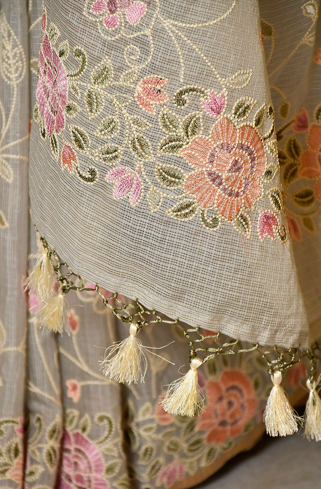 Light Grey Kota Check Embroidered Saree - Naksheband