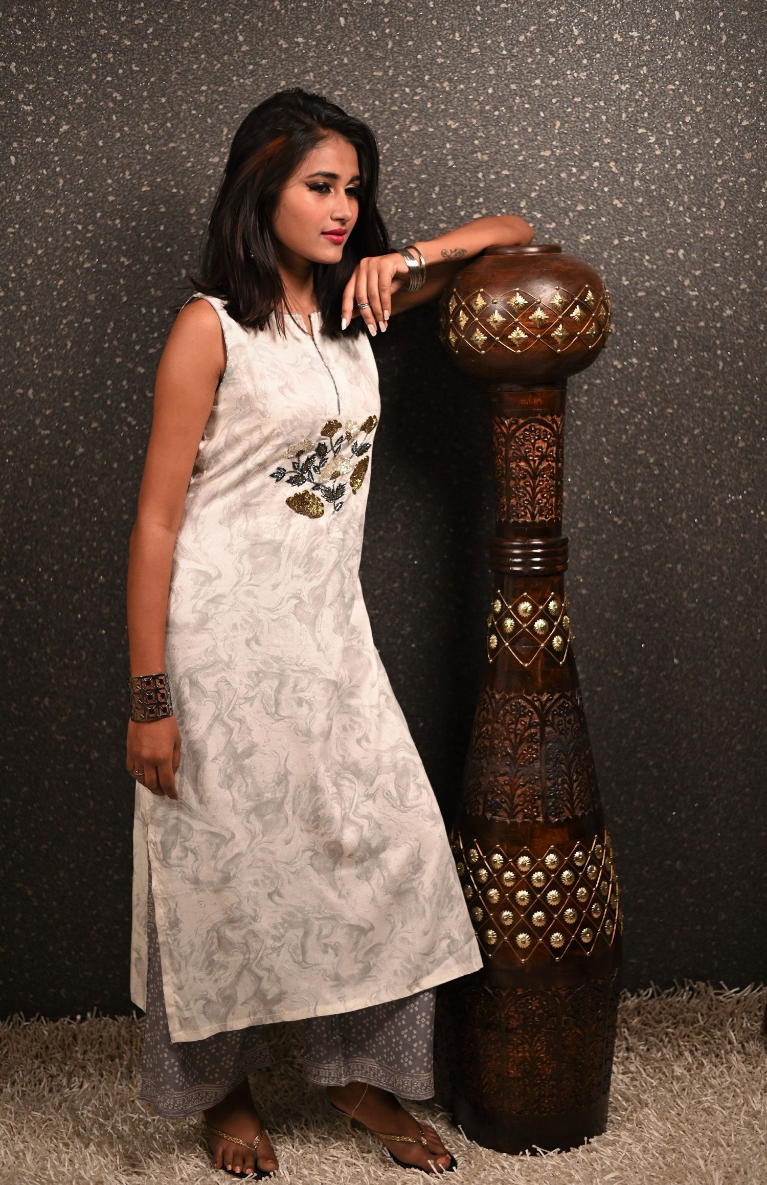 White And Rain Master Grey Color Cotton Suit Set Embroidery - Sonic Silver - Naksheband