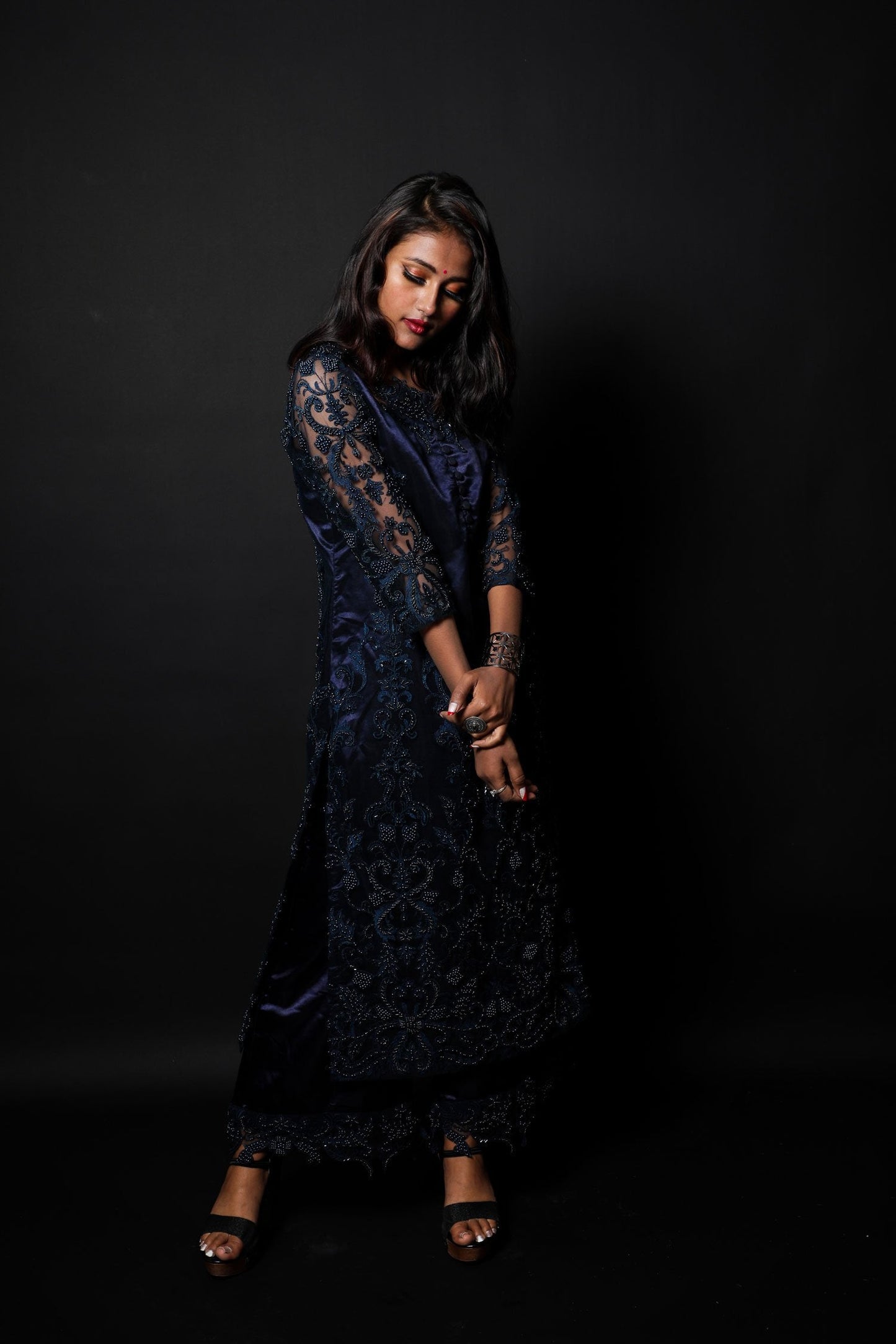 Designer Embroidered Suit Set - Indigo - Naksheband