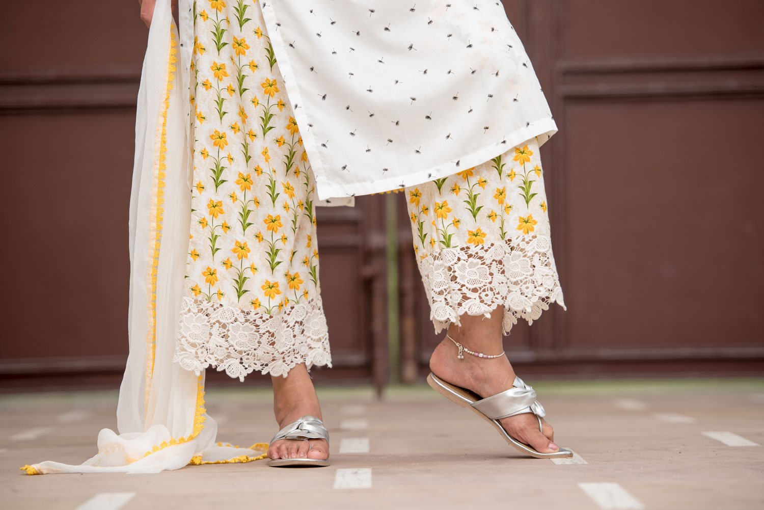 White Color Floral Print Cotton Suit Set Designer - Honey Bunny - Naksheband