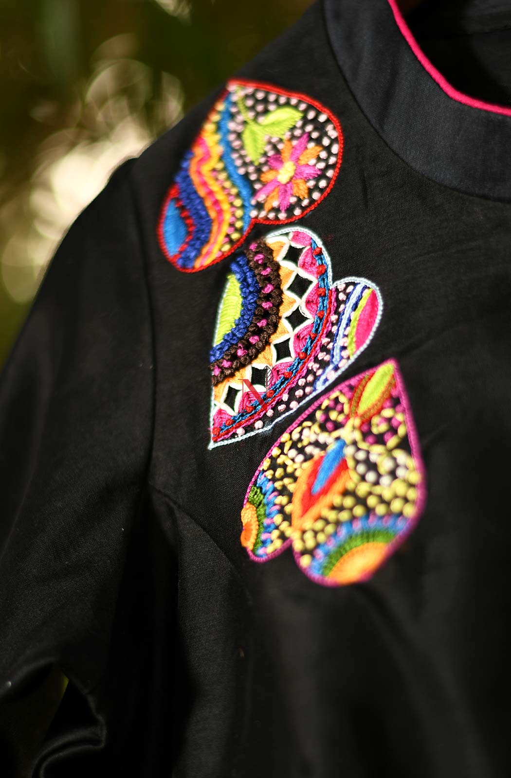 Black Pure Silk Chanderi Hand Embroidered Designer Blouse - Naksheband