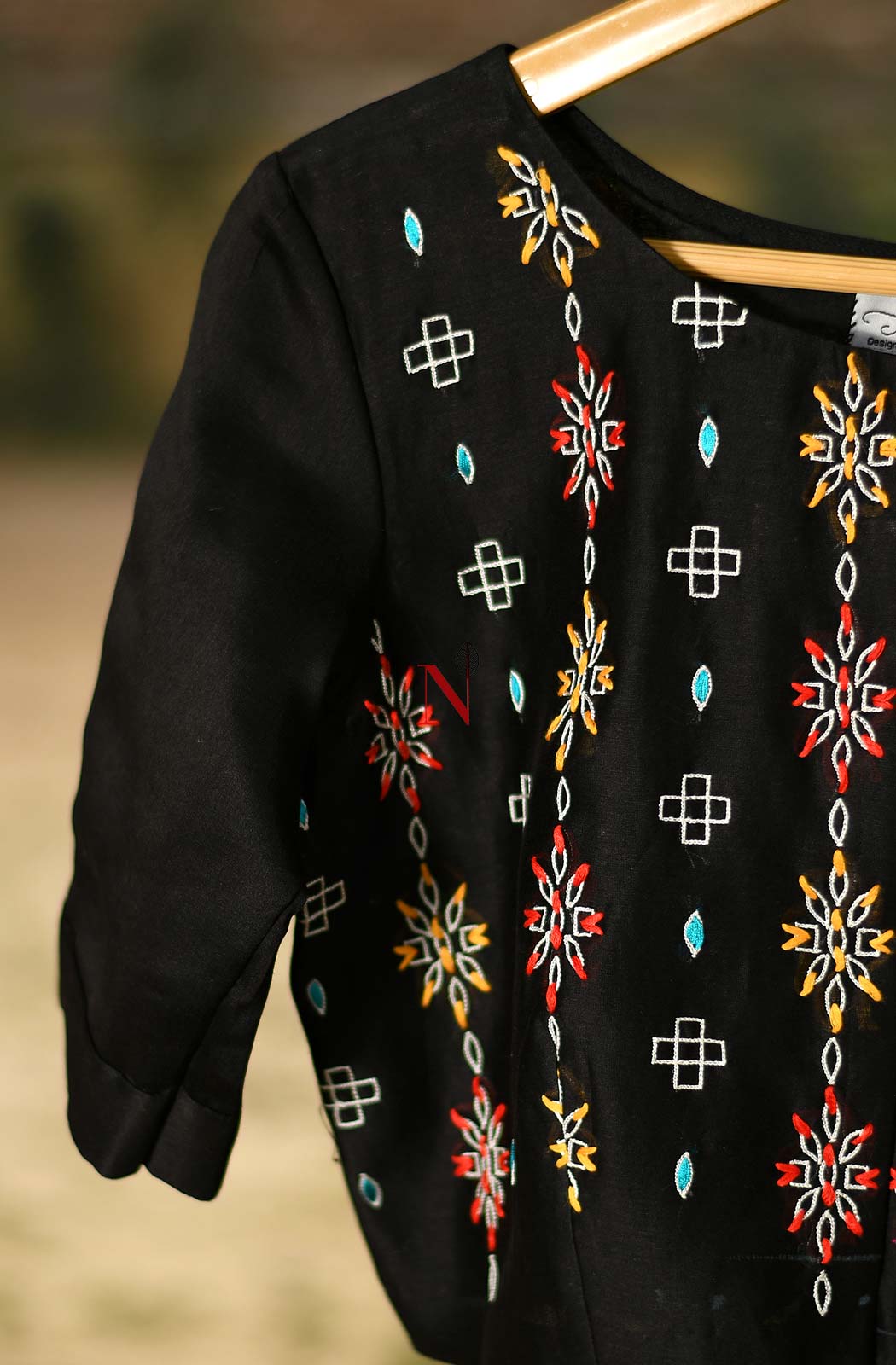 Black Pure Silk Chanderi Hand Embroidered Designer Blouse - Naksheband
