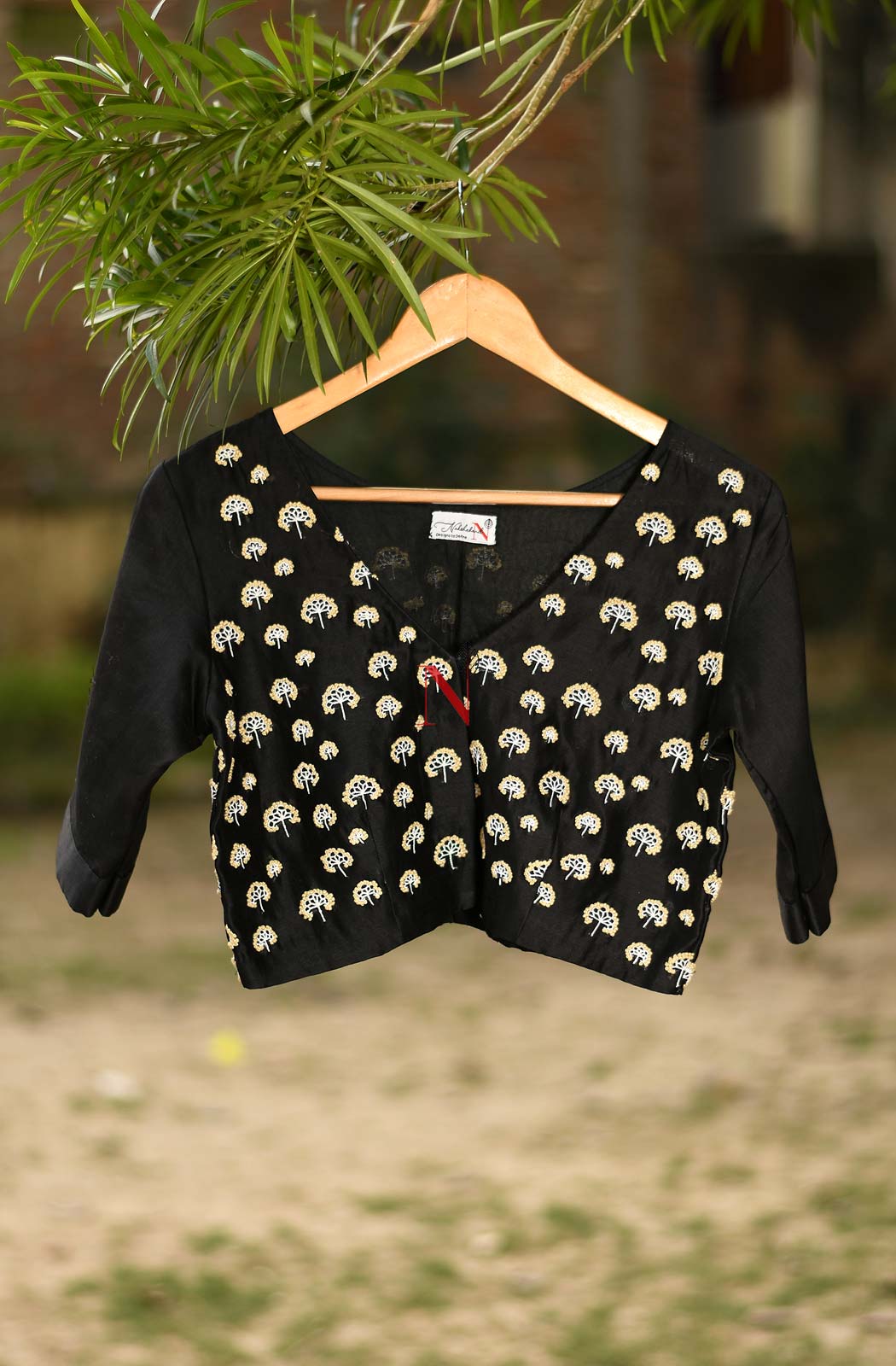 Black Pure Silk Chanderi Hand Embroidered Designer Blouse - Naksheband
