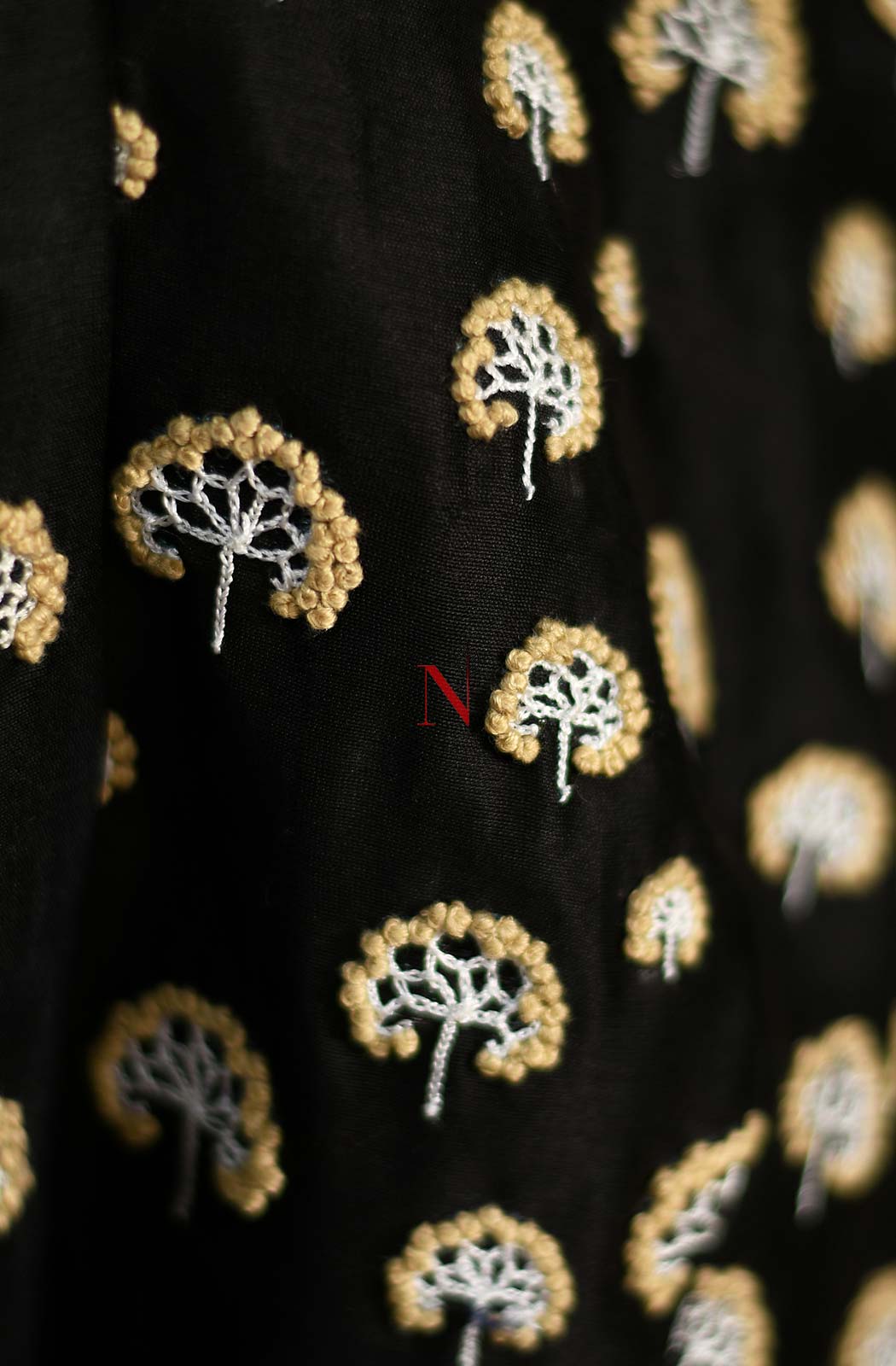 Black Pure Silk Chanderi Hand Embroidered Designer Blouse - Naksheband