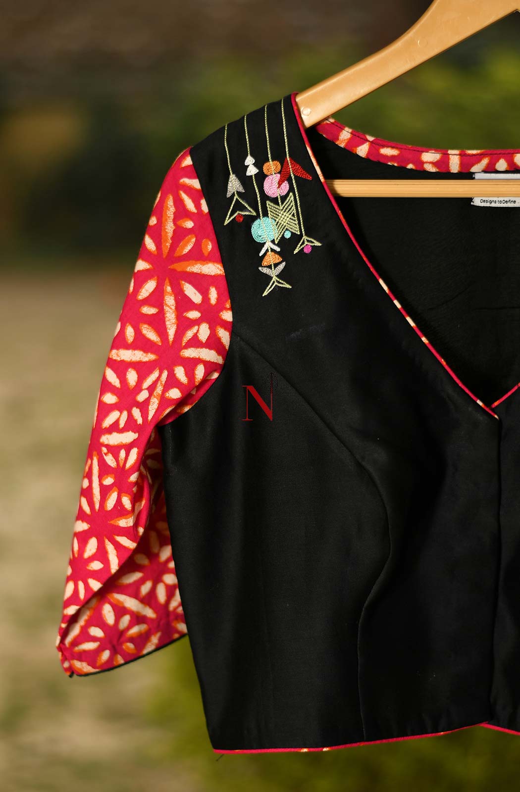 Black & Red Pure Silk Chanderi Hand Embroidered Designer Blouse - Naksheband