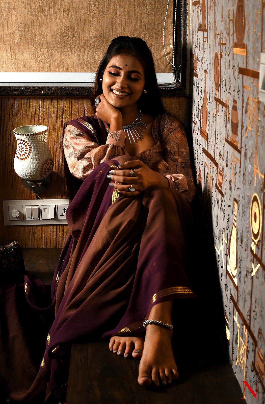 Brown & Wine Pure Georgette Saree - Naksheband