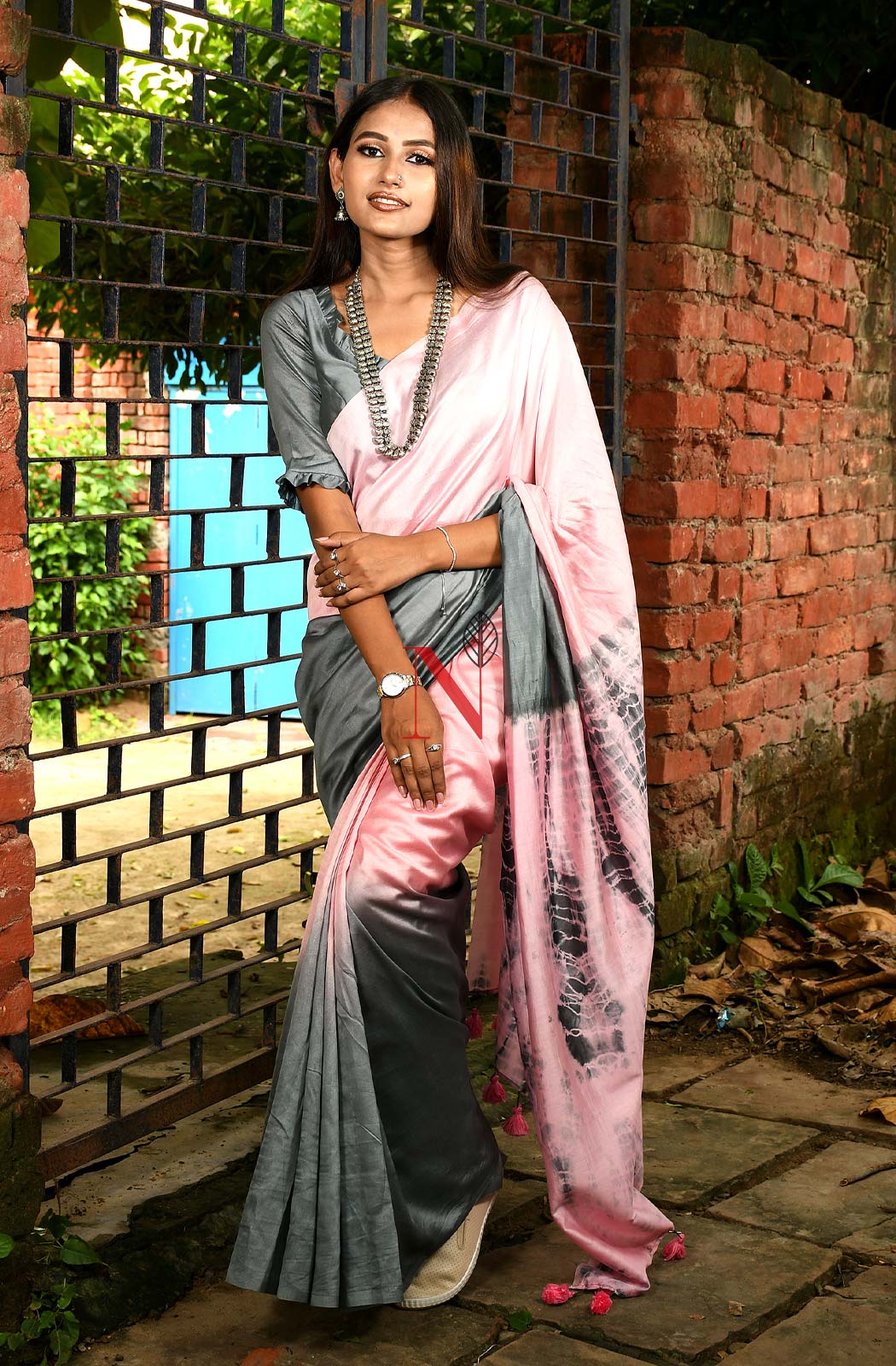 Grey & Pink Pure Silk Chanderi Saree - Shibori - Naksheband