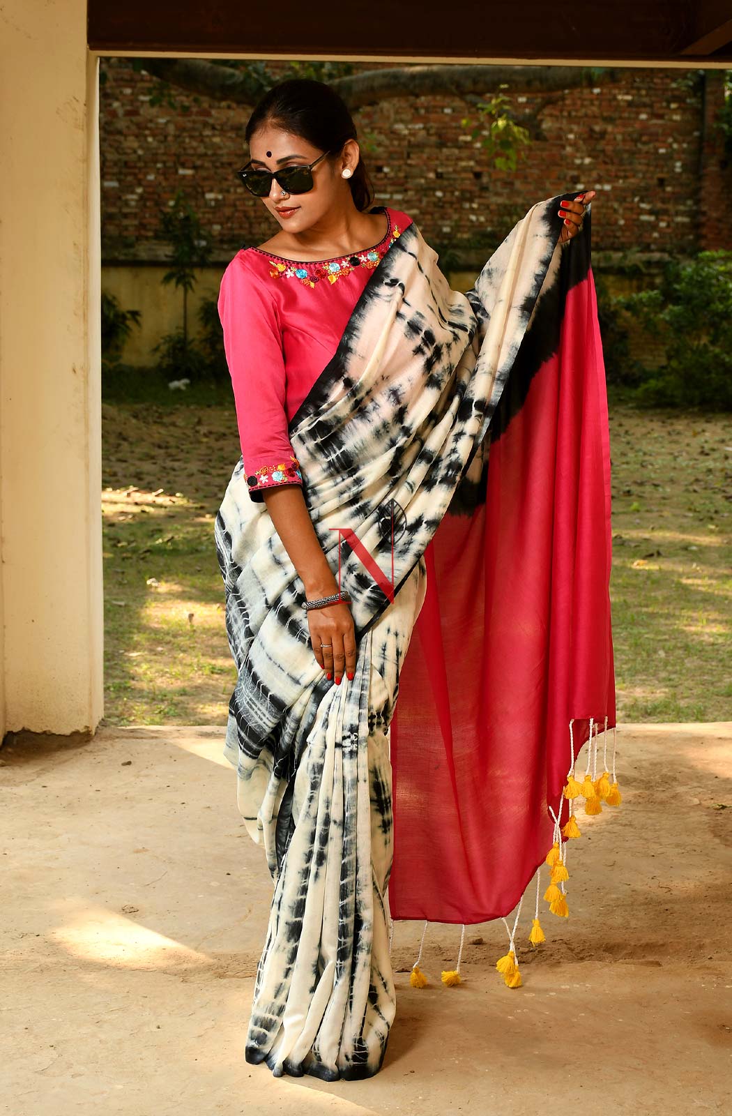 White & Black Pure Silk Chanderi Saree - Shibori - Naksheband