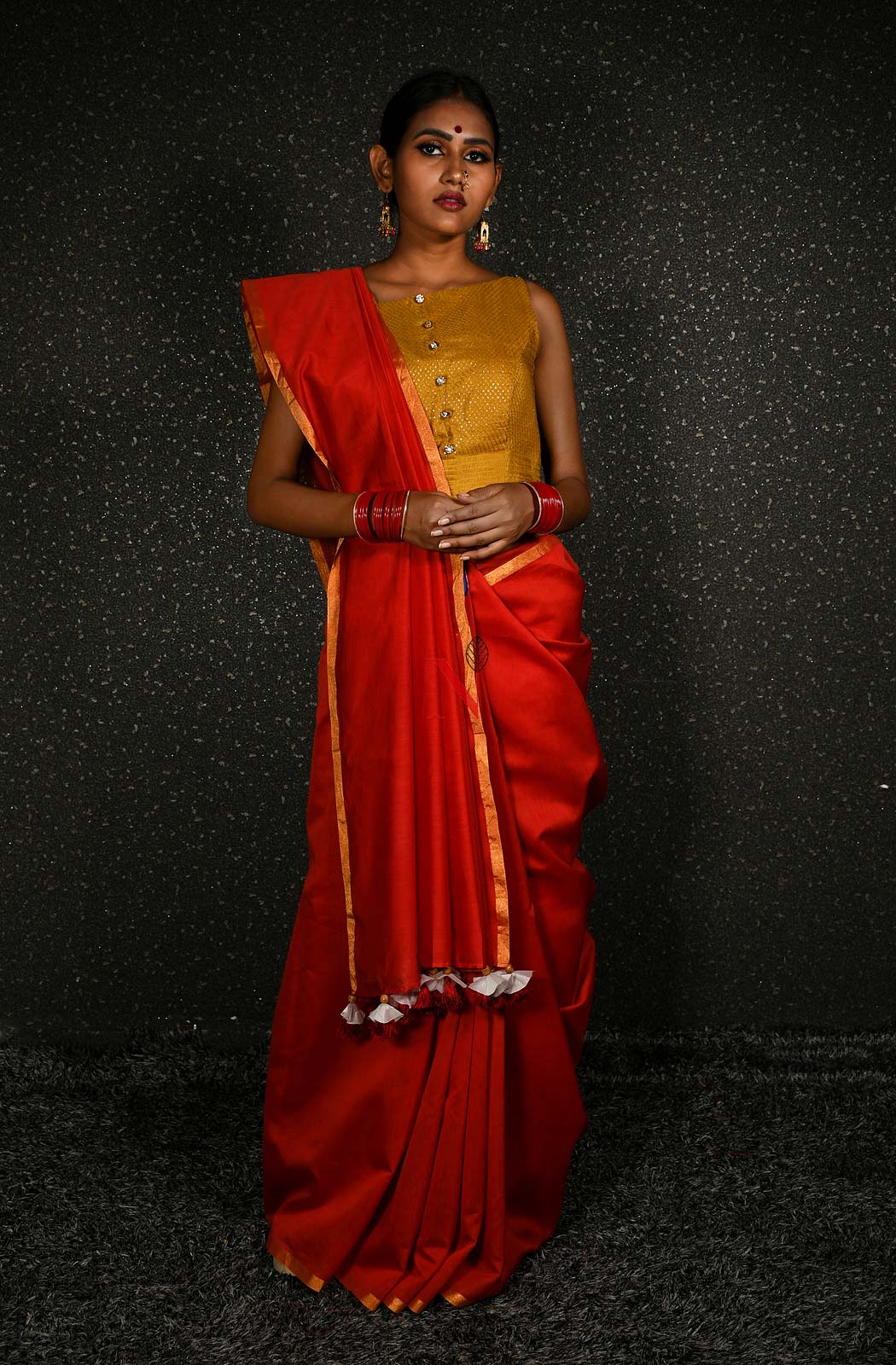 Red Pure Silk Chanderi Plain Saree - Naksheband