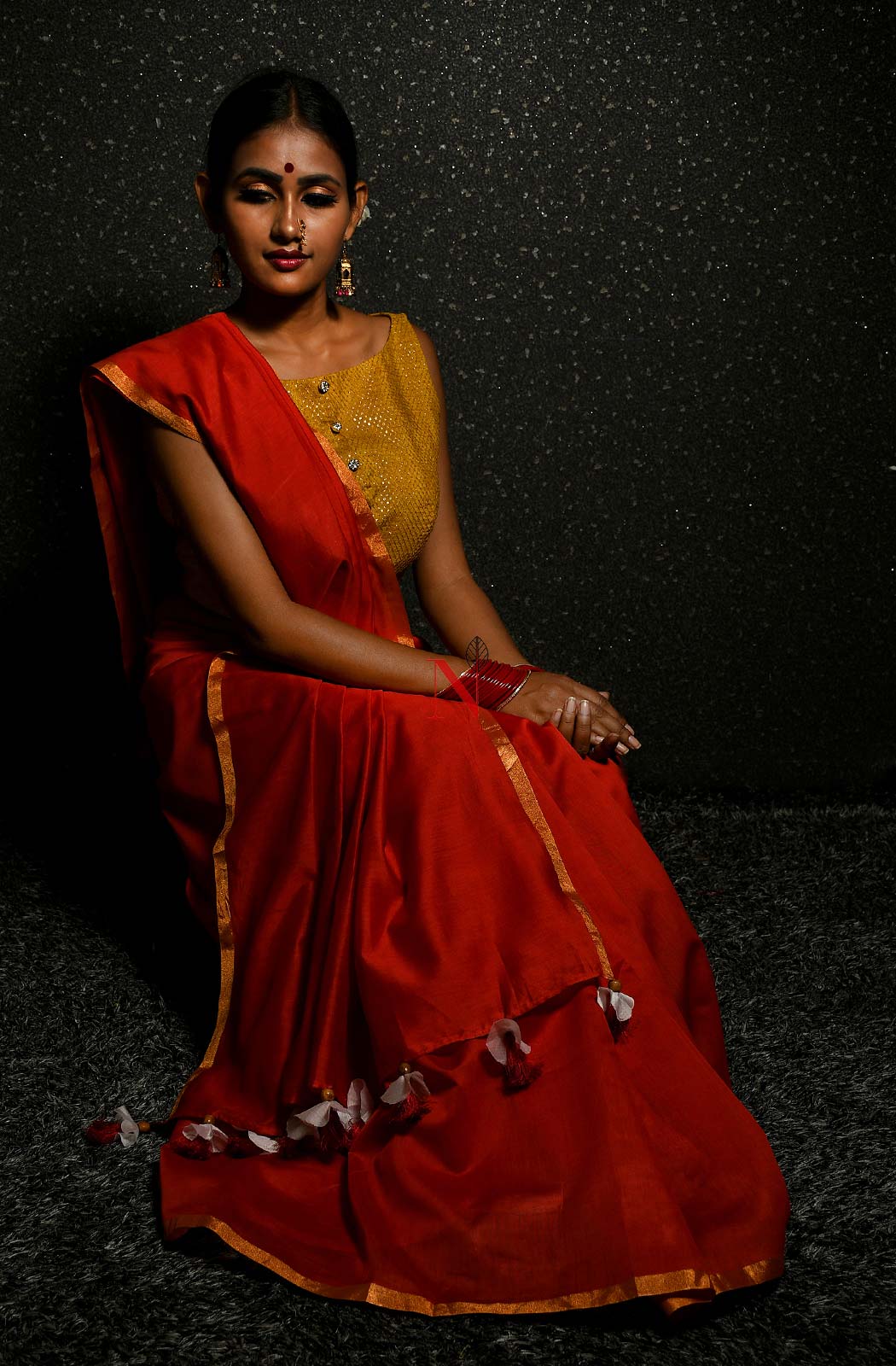 Red Pure Silk Chanderi Plain Saree - Naksheband