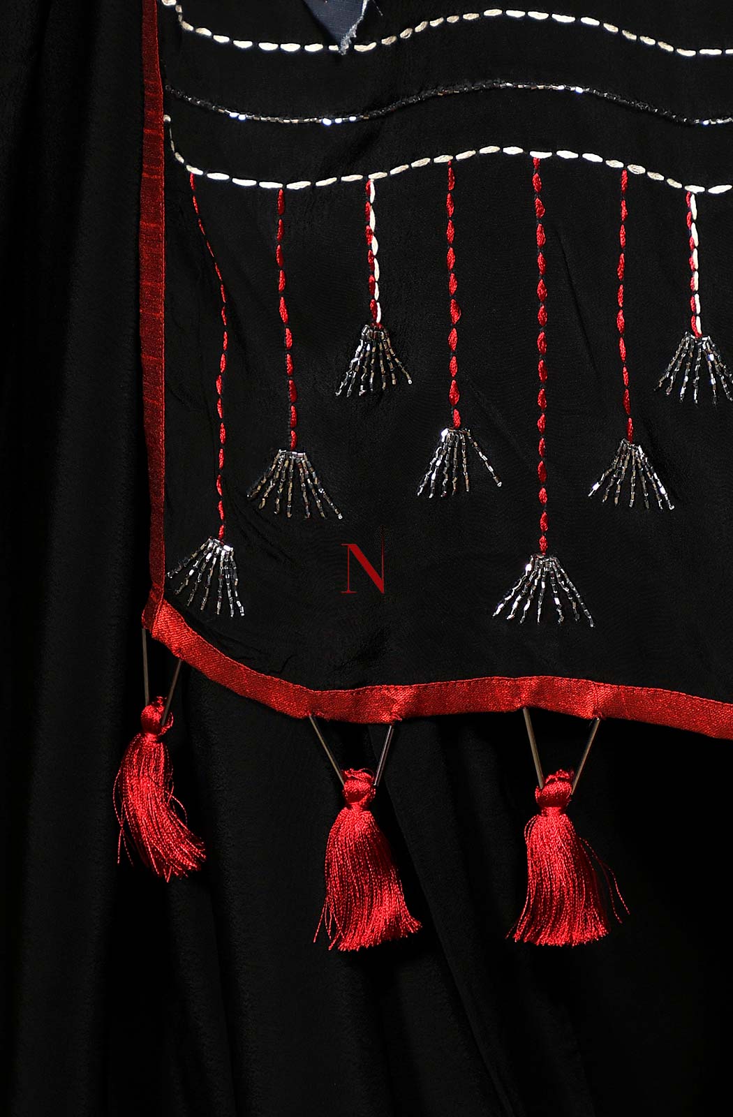 Black Designer Pure Crepe Saree - Black Beast - Naksheband