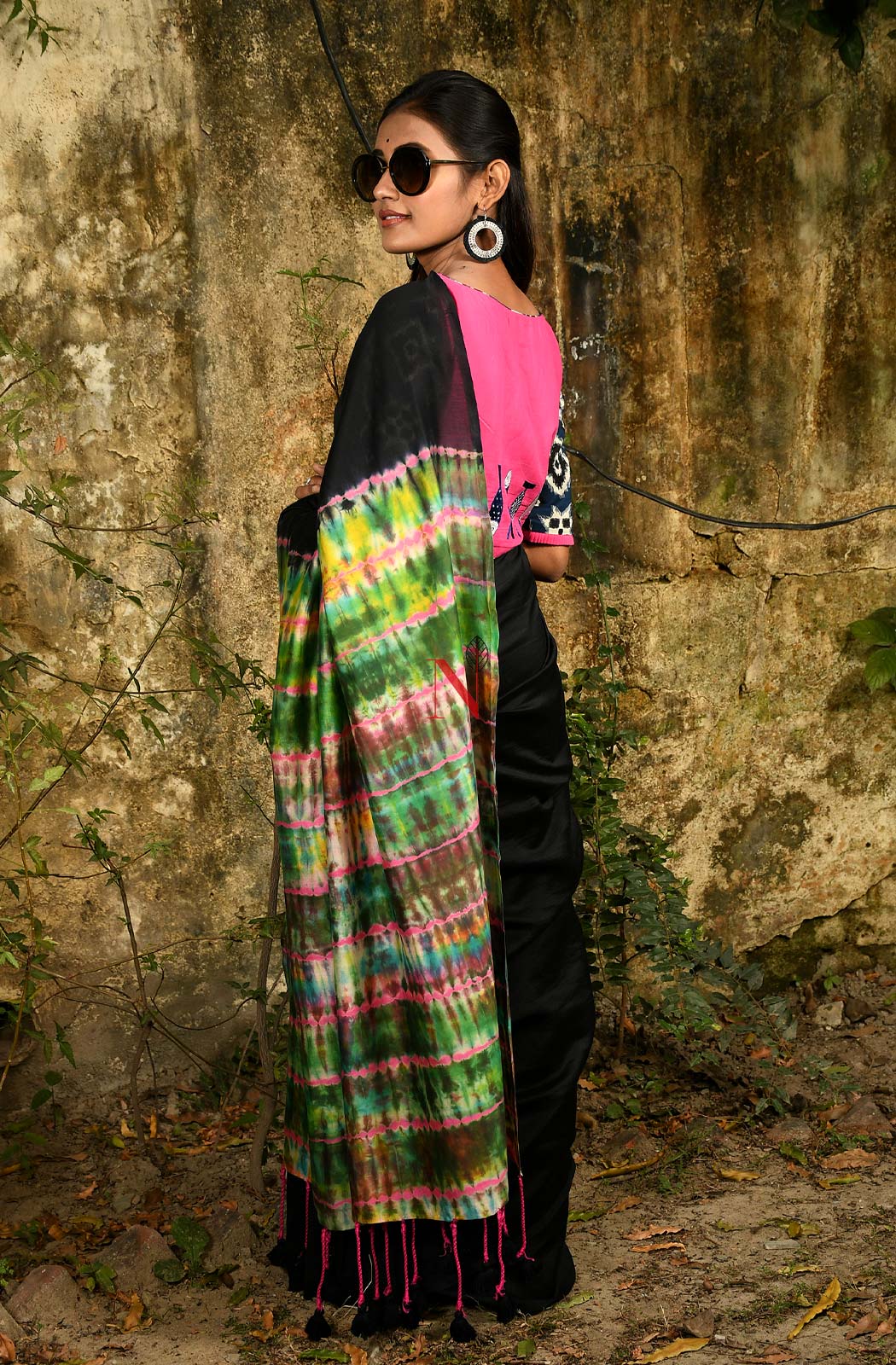 Black & Multicolor Pure Silk Chanderi Saree - Shibori - Naksheband