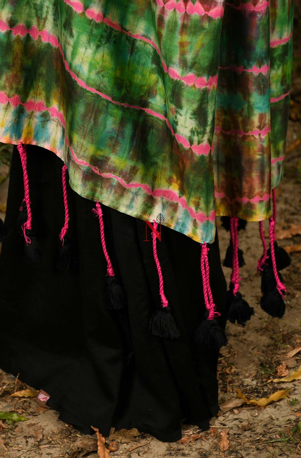 Black & Multicolor Pure Silk Chanderi Saree - Shibori - Naksheband