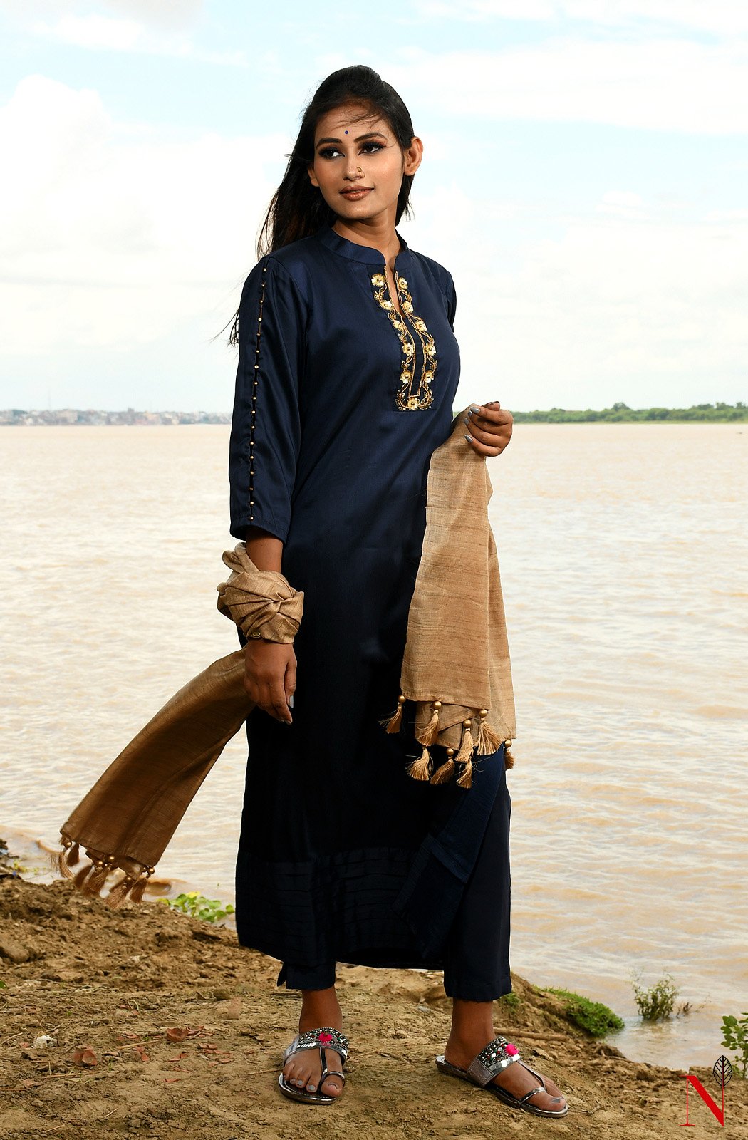 Navy Blue Pure Silk Chanderi Hand Embroidered Suit Set - Naksheband