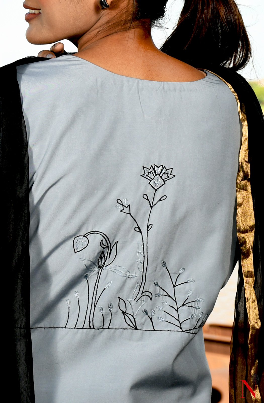 Grey Pure Cotton Hand Embroidered Suit Set - Naksheband