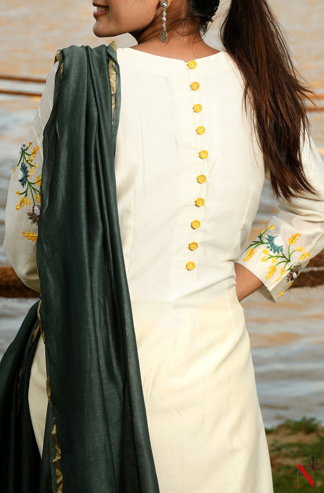 Cream Pure Silk Chanderi Hand Embroidered Suit Set - Naksheband
