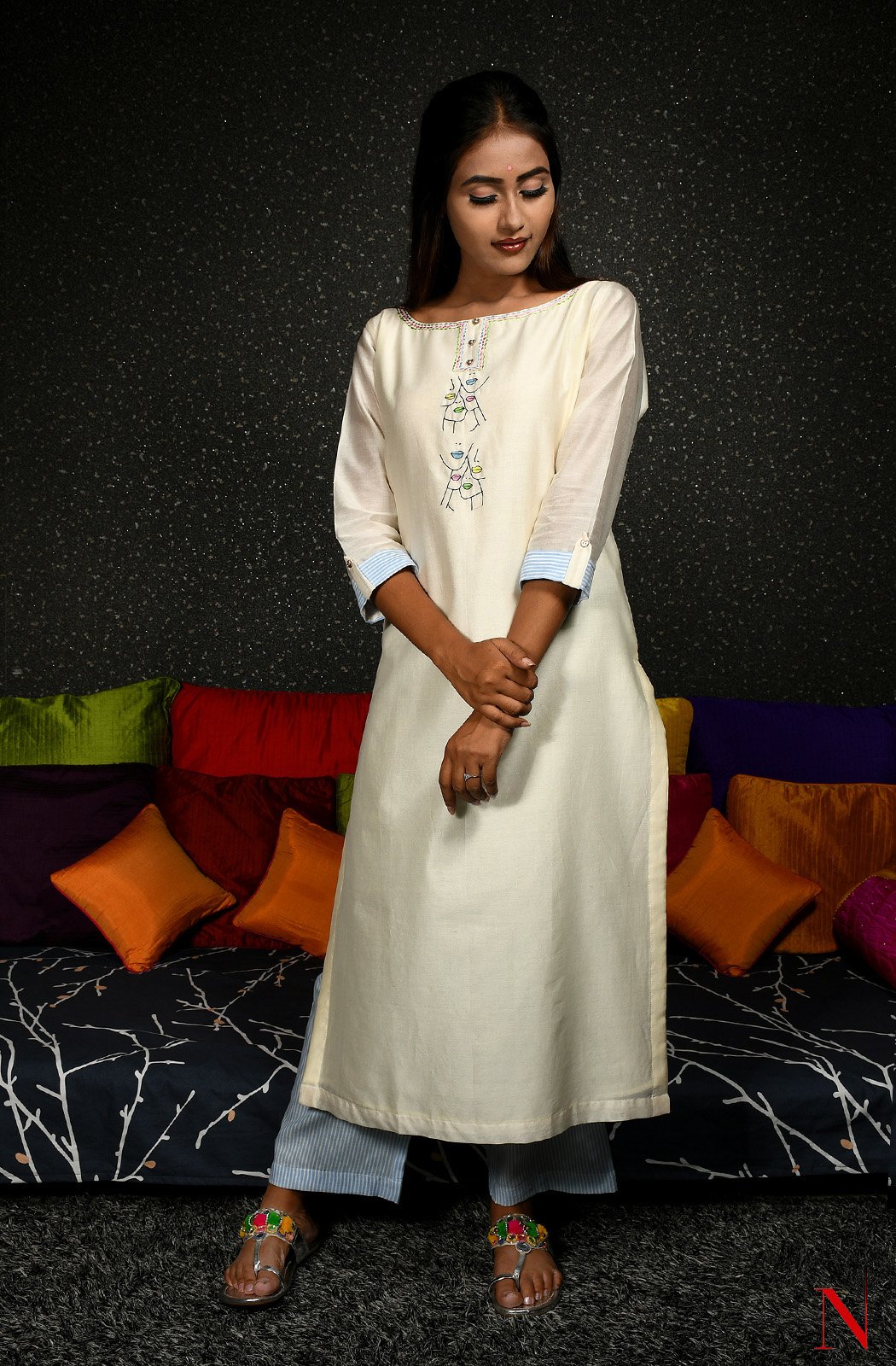 Cream Pure Silk Chanderi Hand Embroidered Suit Set - Naksheband