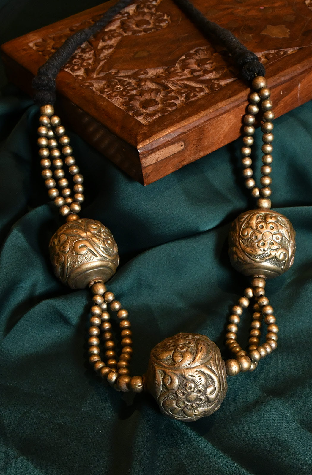 Trijya Oxidised Necklace - Naksheband