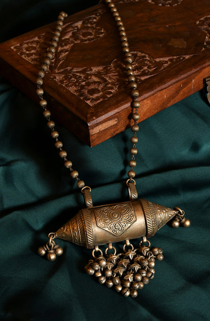Jantar Oxidised Necklace