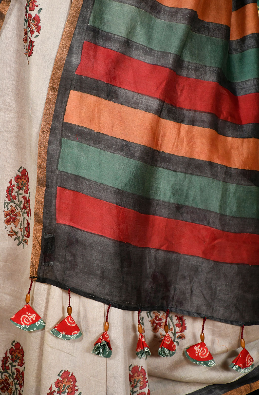 Beige Pure Silk Chanderi Hand Block Printed Saree - Naksheband