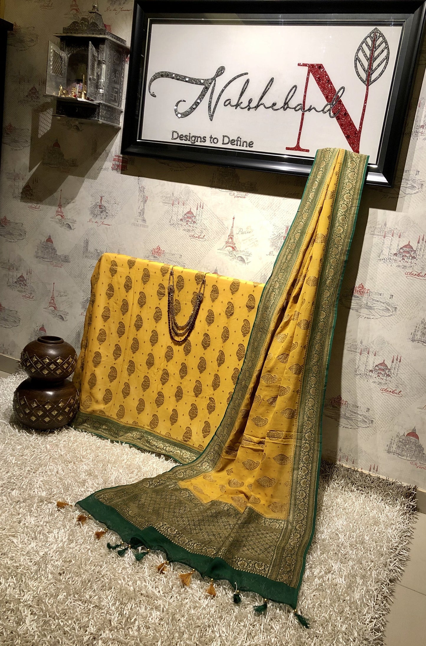 Pure Banarasi Saree khaddi  - Medallion - Naksheband