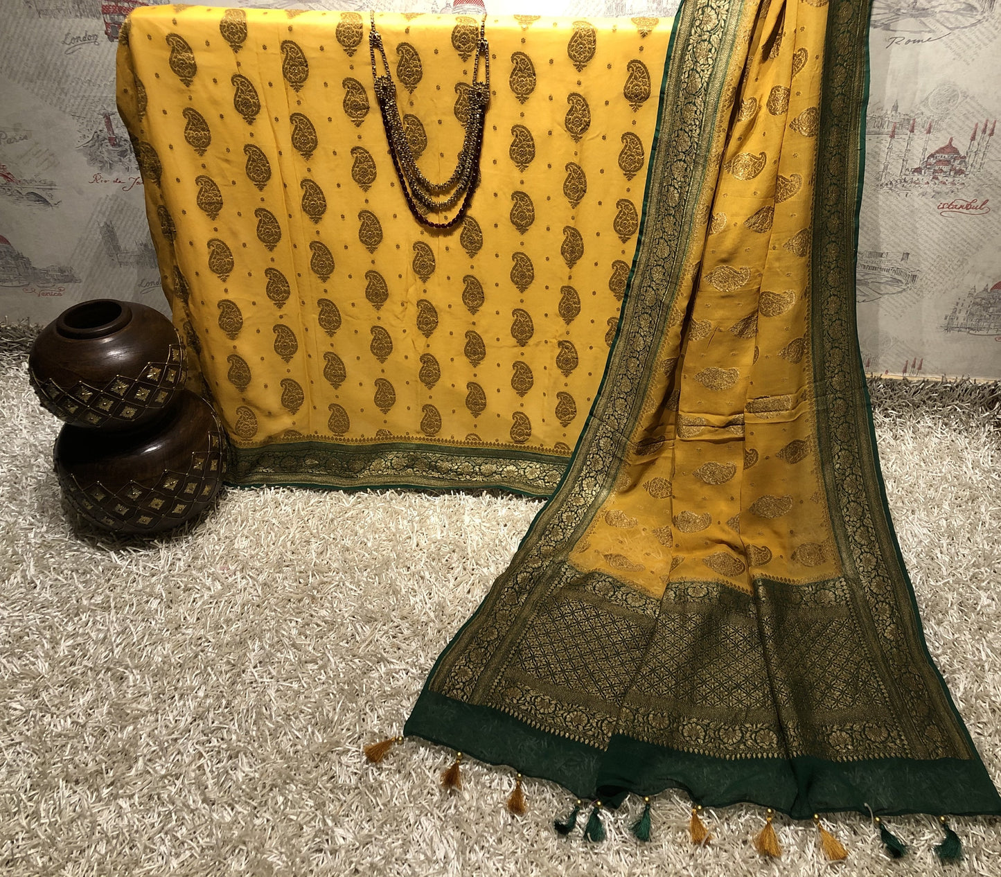 Pure Banarasi Saree khaddi  - Medallion - Naksheband