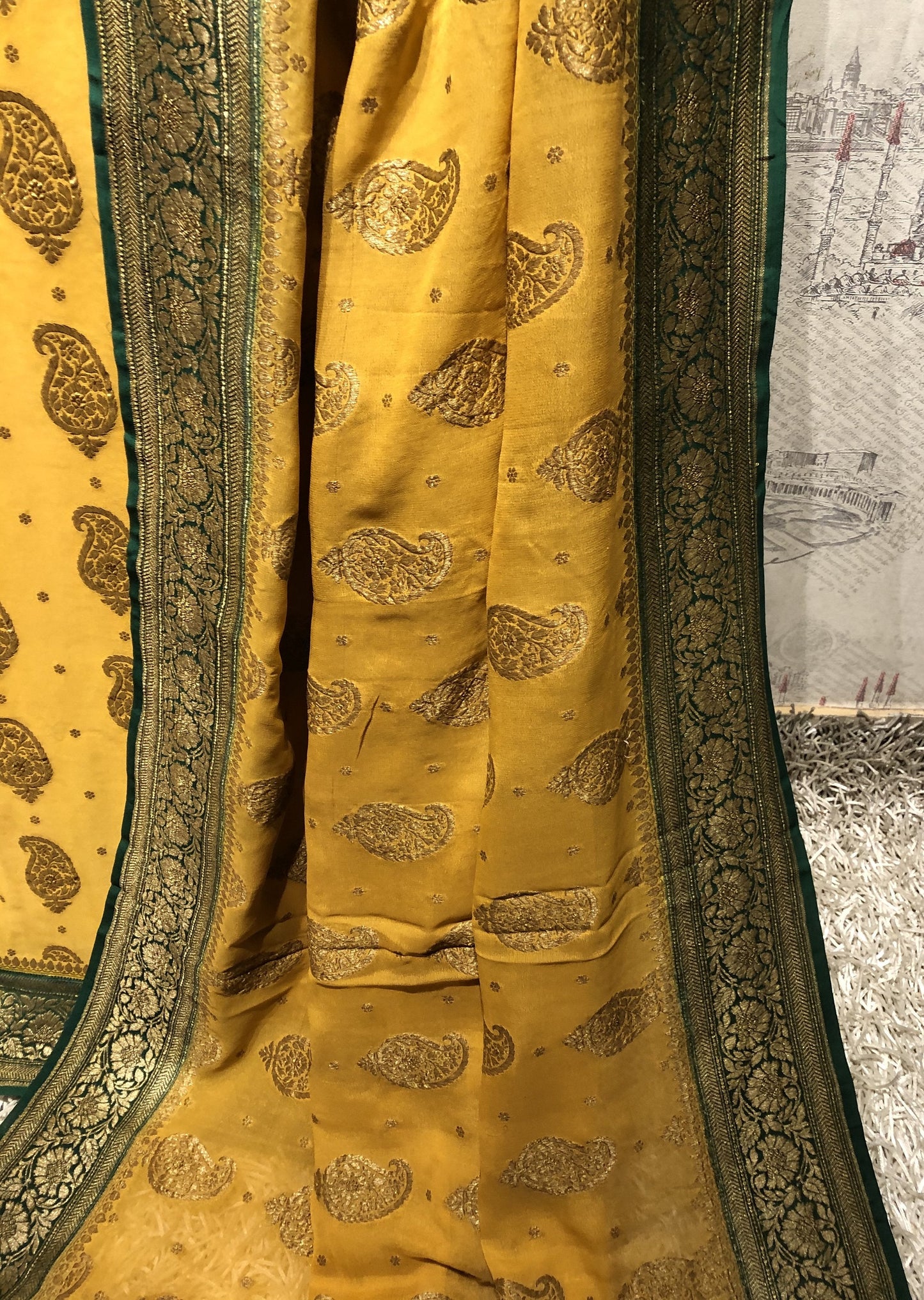Pure Banarasi Saree khaddi  - Medallion - Naksheband