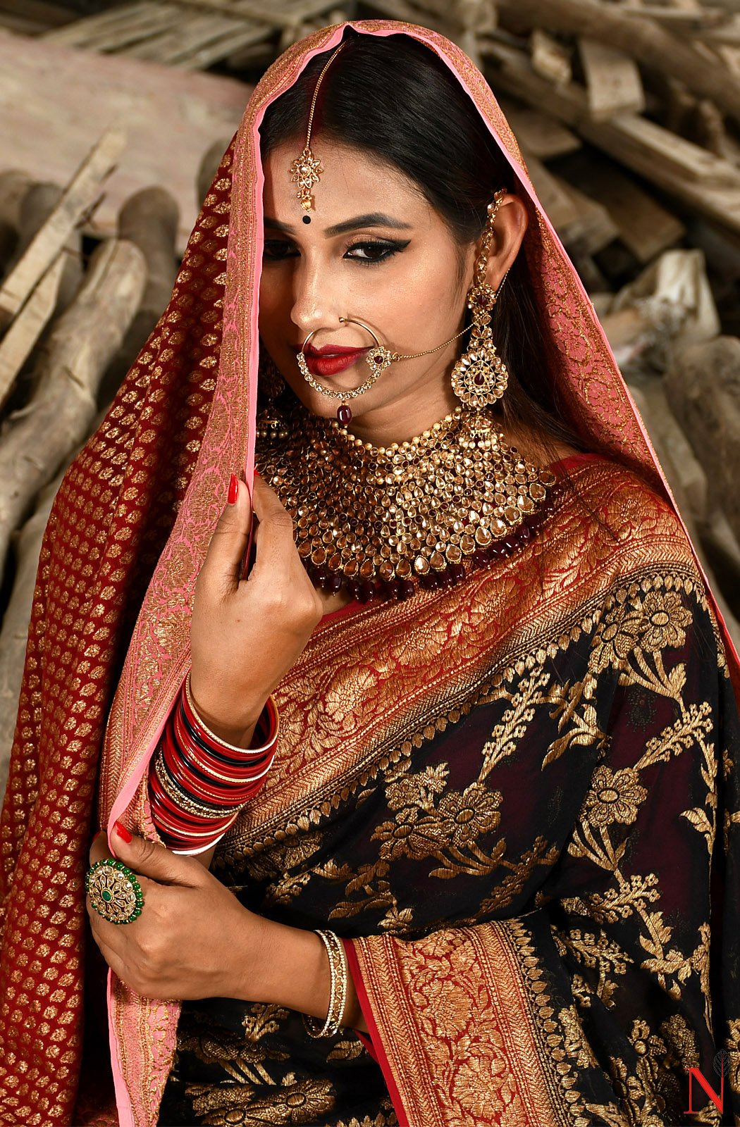 Black & Maroon Pure Banarasi Khaddi Georgette Saree - Shayamal - Naksheband