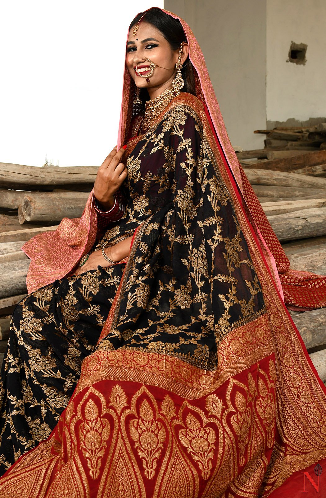 Black & Maroon Pure Banarasi Khaddi Georgette Saree - Shayamal - Naksheband