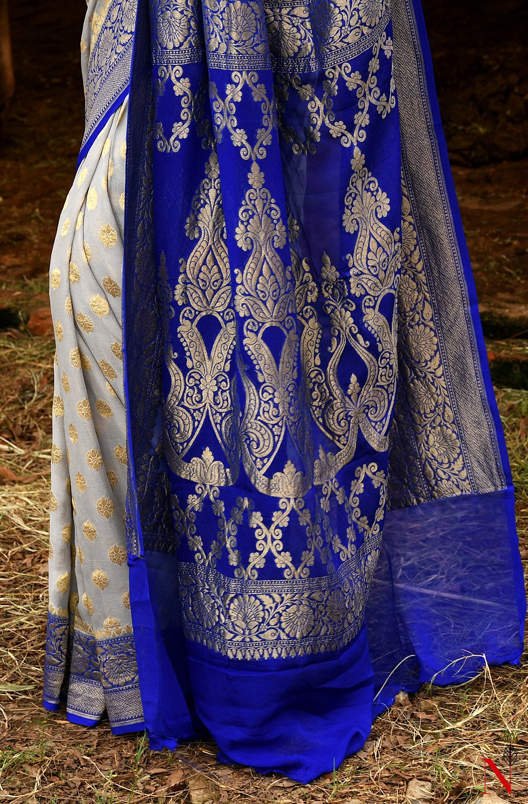 Grey & Blue Pure Banarasi Khaddi Georgette Saree - Dhusar - Naksheband