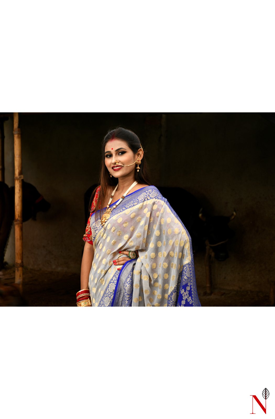 Grey & Blue Pure Banarasi Khaddi Georgette Saree - Dhusar - Naksheband