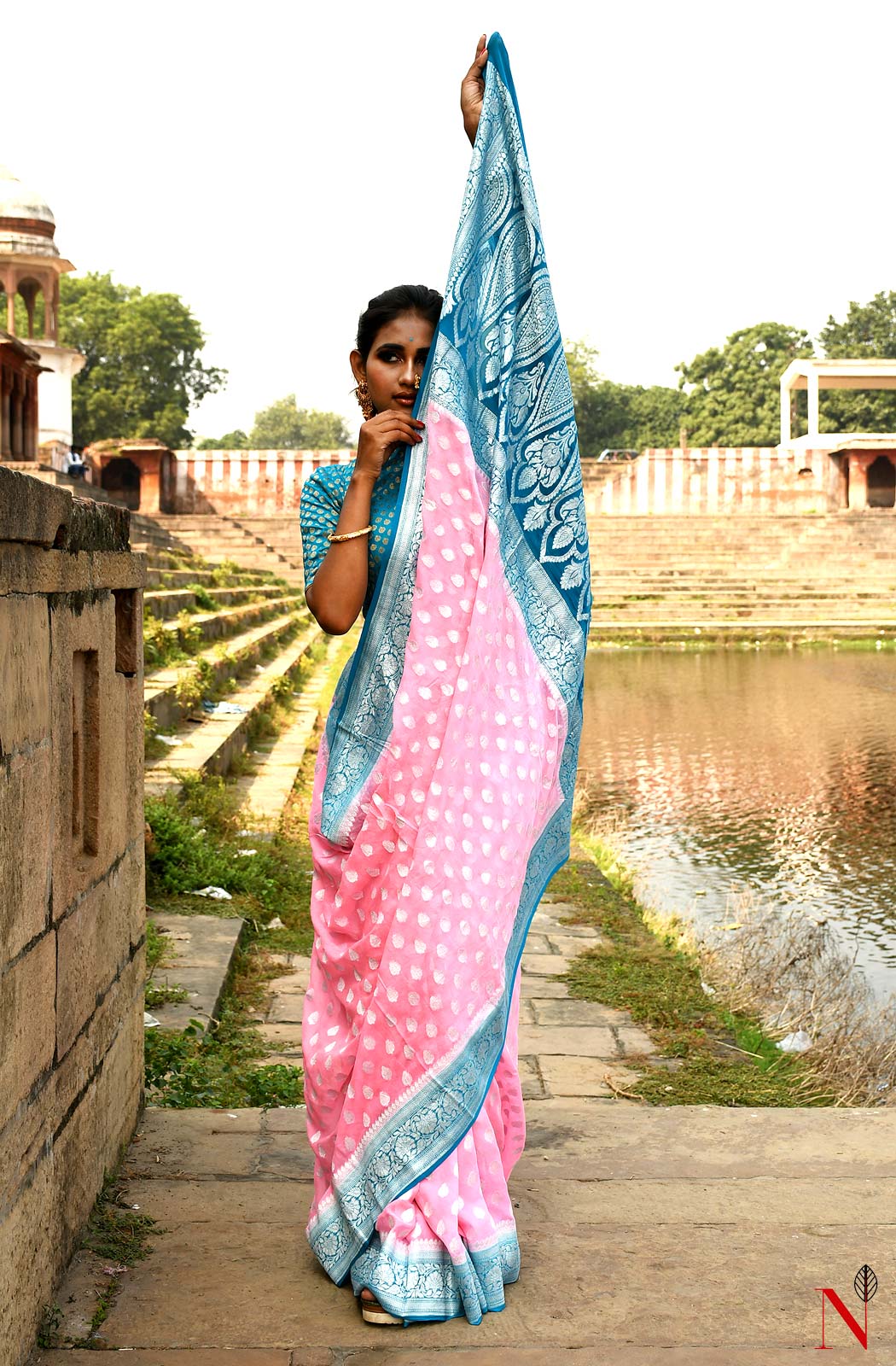 Pink & Firozi Pure Banarasi Khaddi Georgette Saree