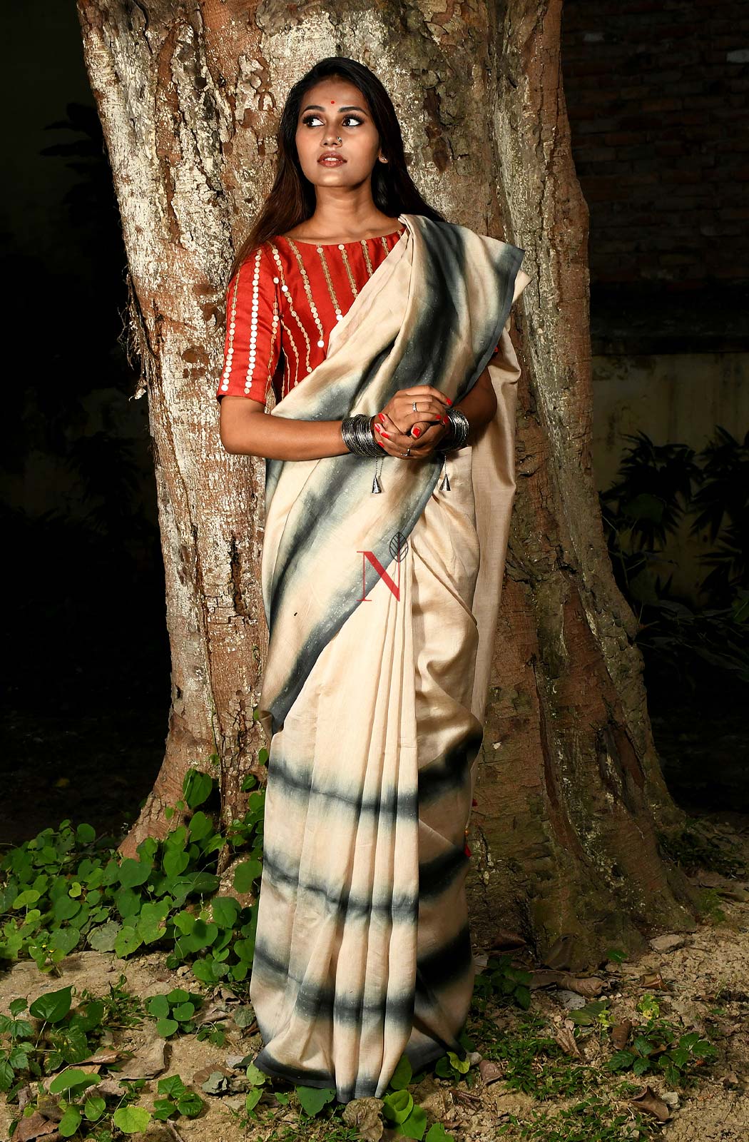 Beige & Black Pure Silk Chanderi Saree - Shibori