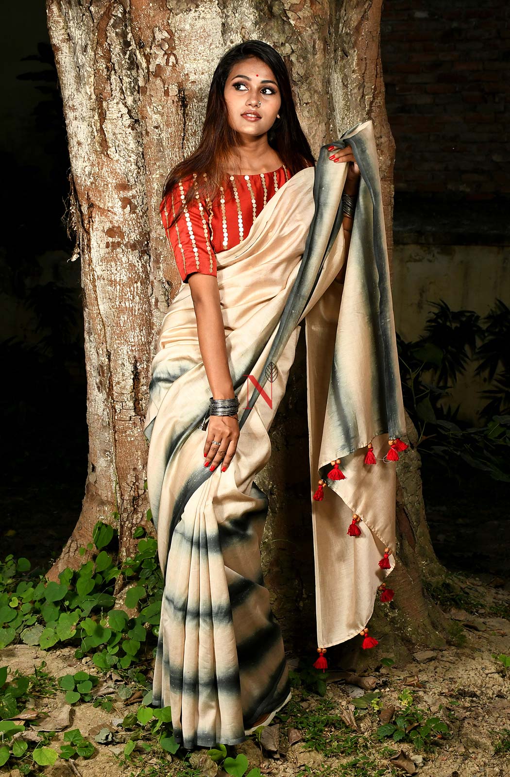 Beige & Black Pure Silk Chanderi Saree - Shibori