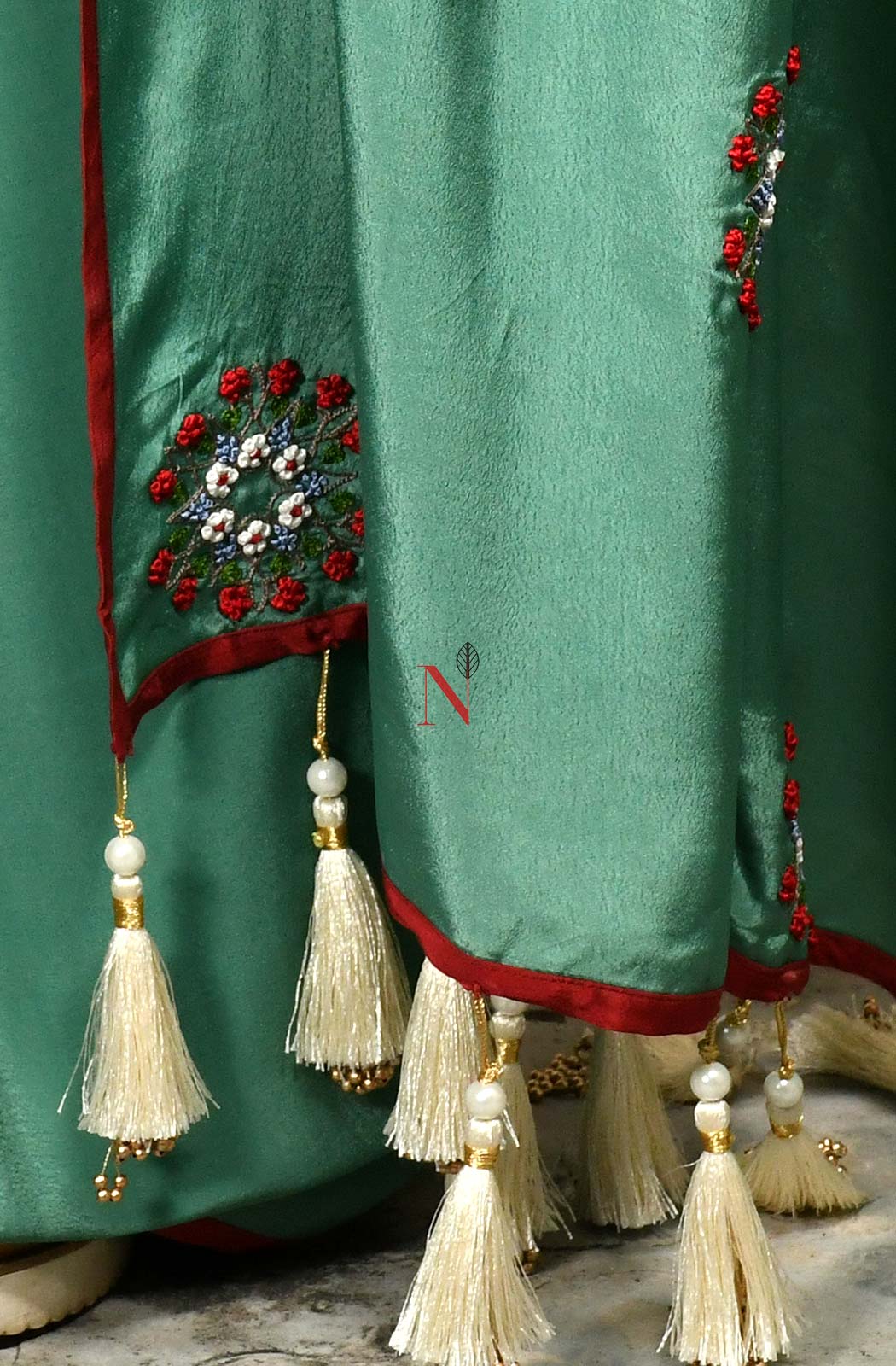 Deep Sea Green Designer Pure Crepe Saree - Naksheband