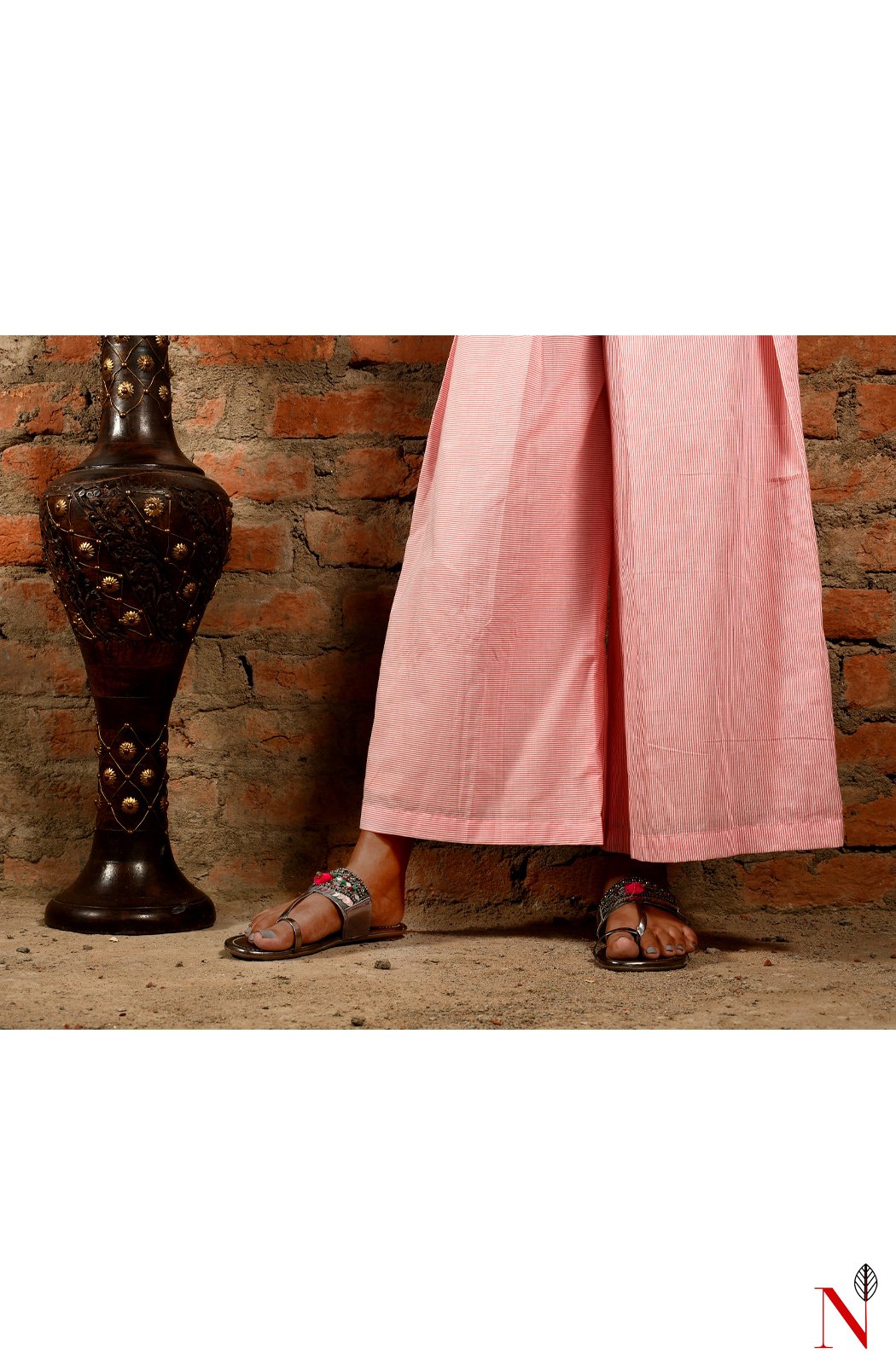 White Pure Cotton Hand Embroidered Suit Set - Naksheband