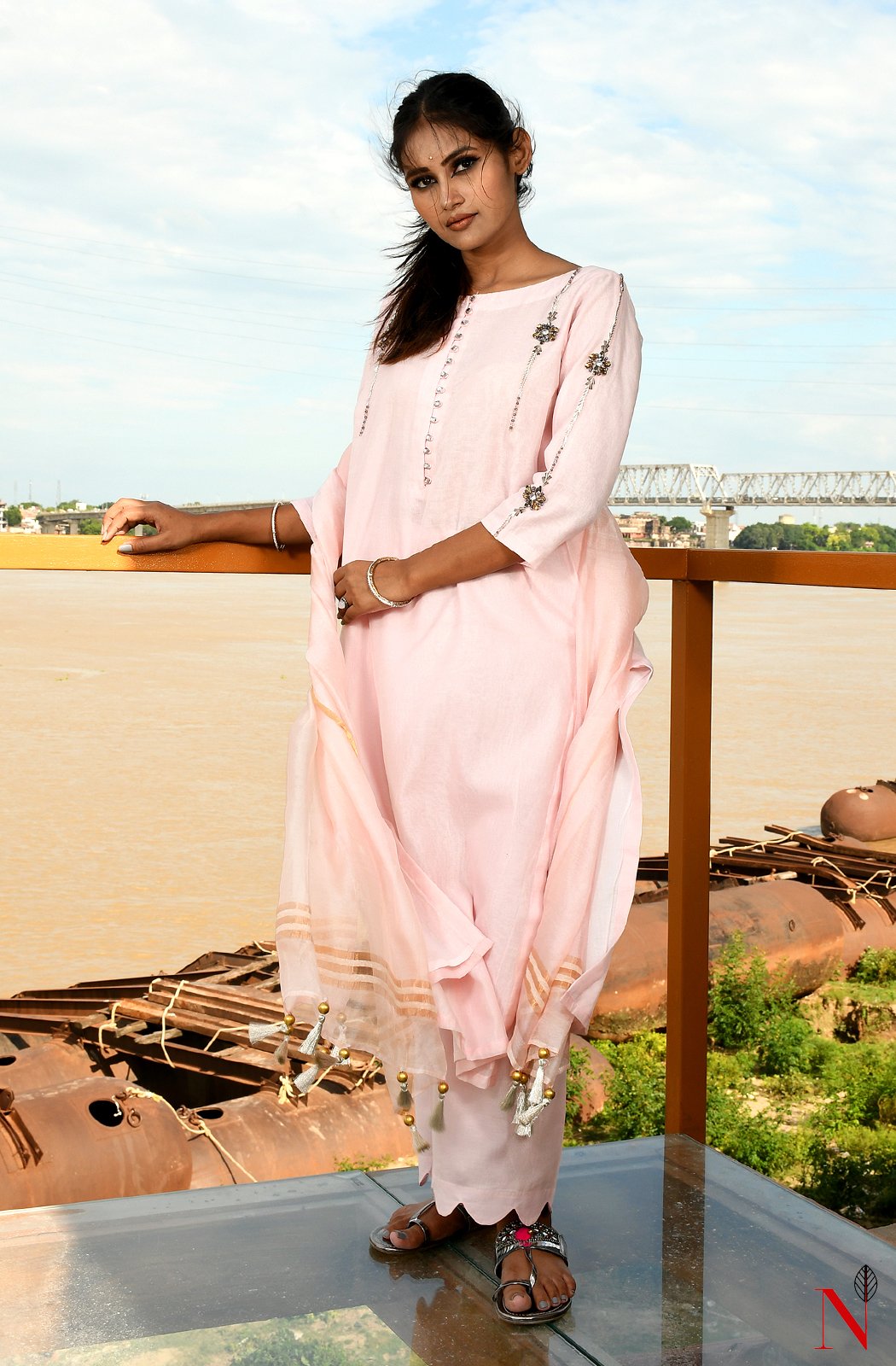 Pink Pure Silk Chanderi Hand Embroidered Suit Set - Naksheband