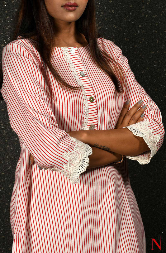 White And Red Pure Cotton Suit Set - Naksheband