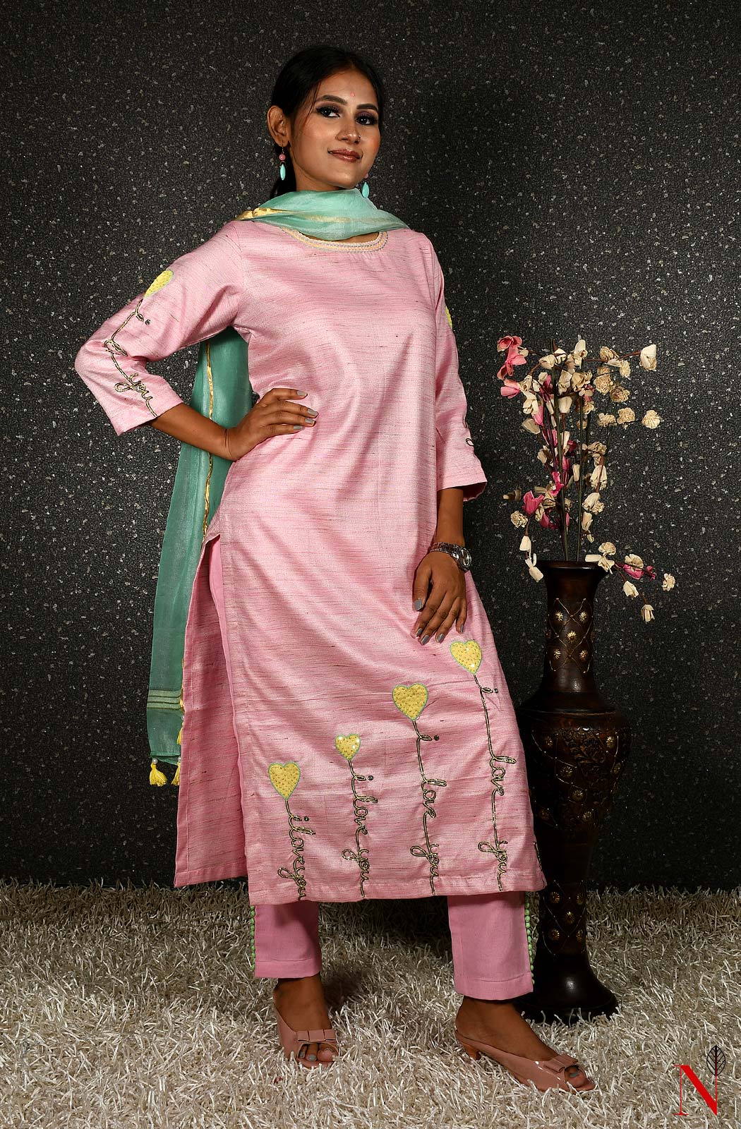 Pink Pure Cotton Hand Embroidered Suit Set - Naksheband
