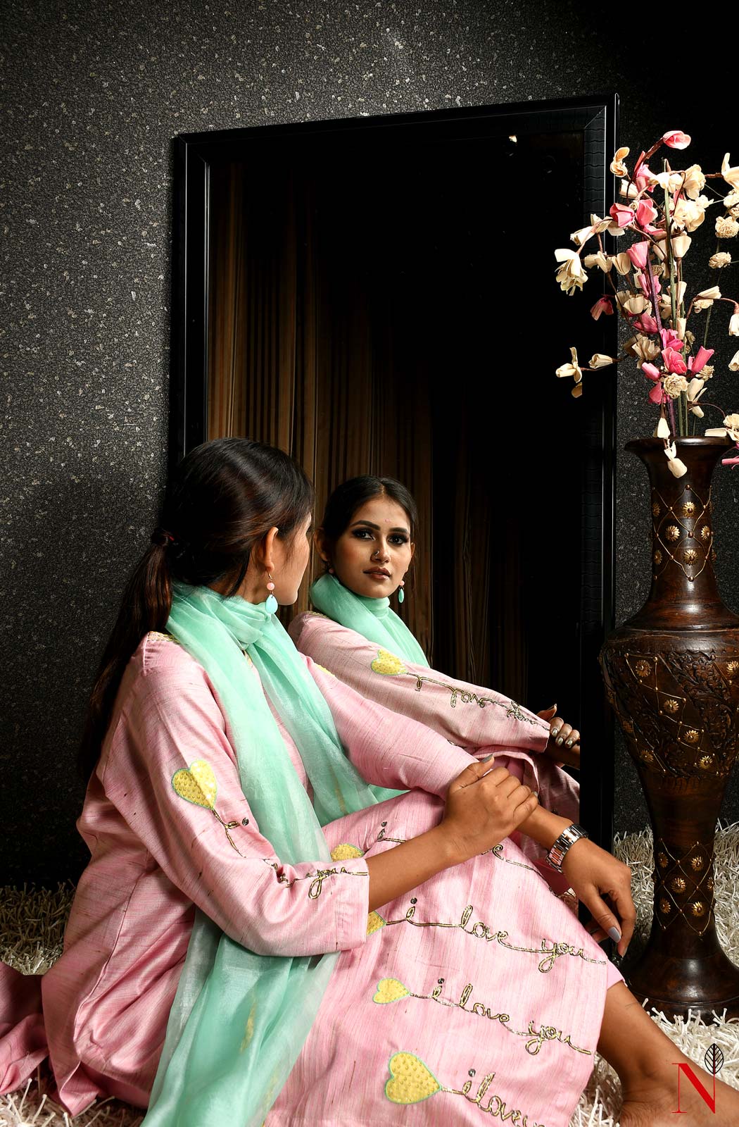 Pink Pure Cotton Hand Embroidered Suit Set - Naksheband