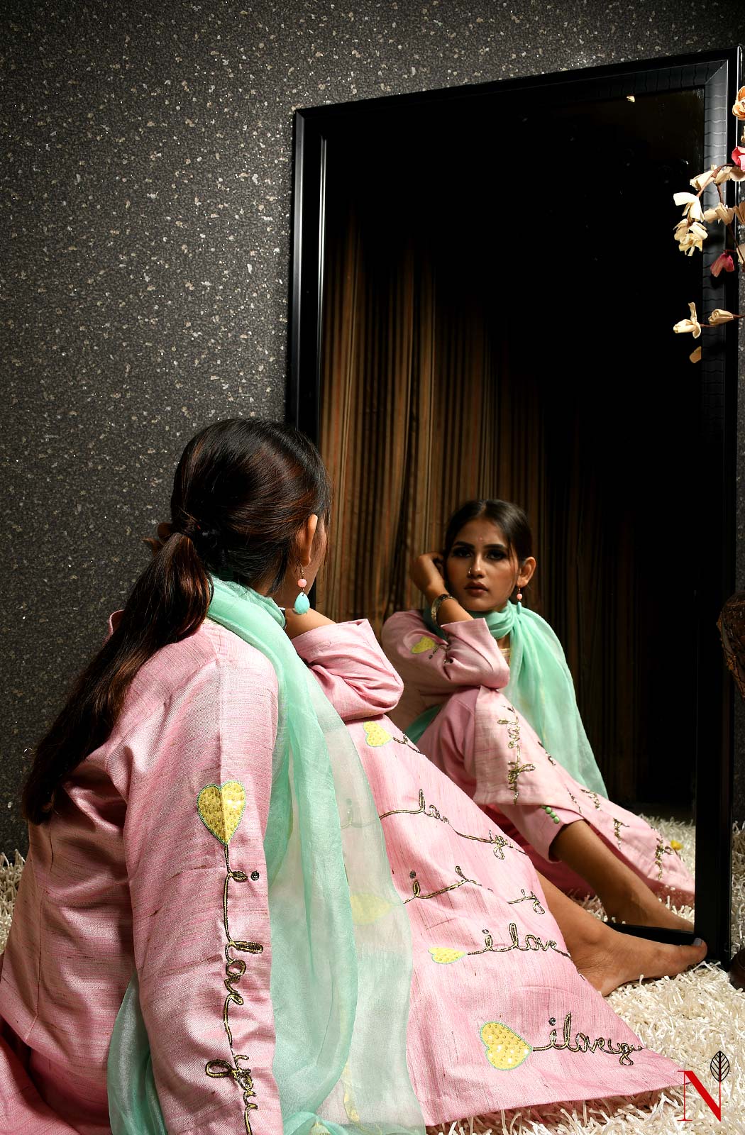 Pink Pure Cotton Hand Embroidered Suit Set - Naksheband