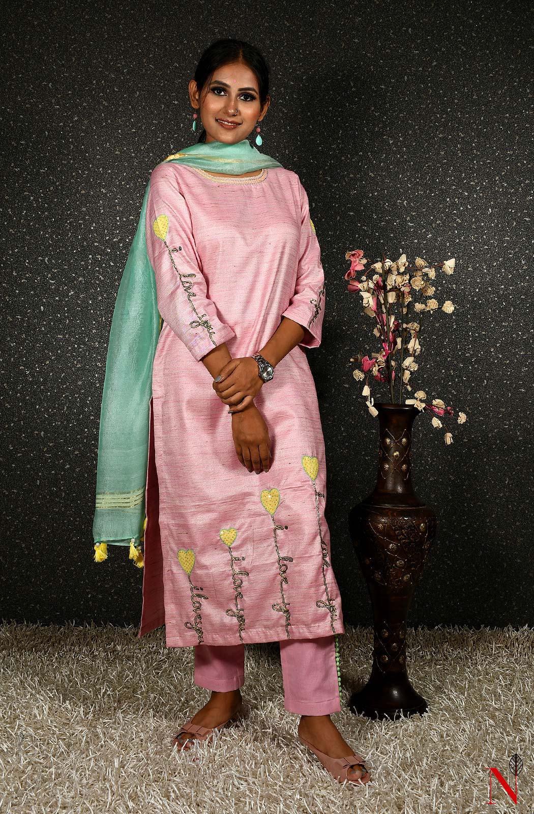 Pink Pure Cotton Hand Embroidered Suit Set - Naksheband